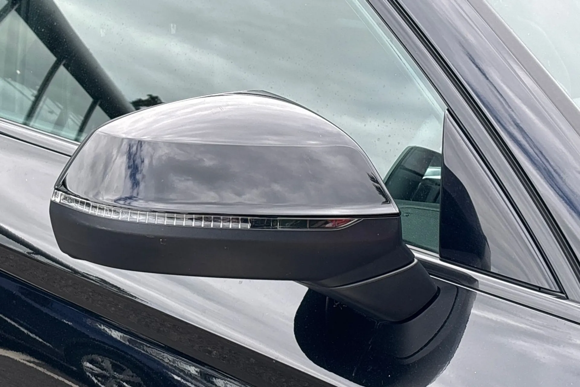 Audi Q5 thumbnail image number 52