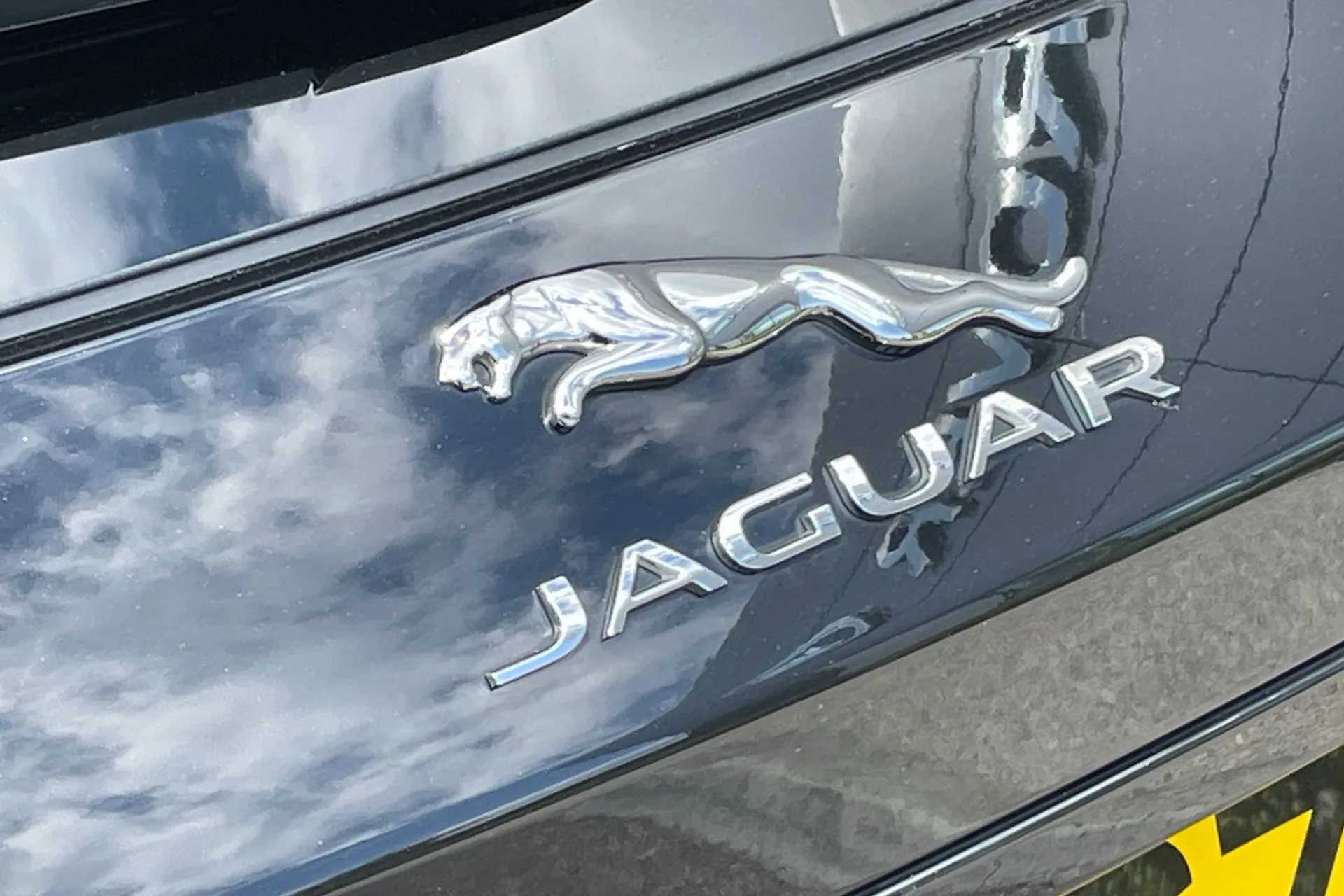 Jaguar XF thumbnail image number 47