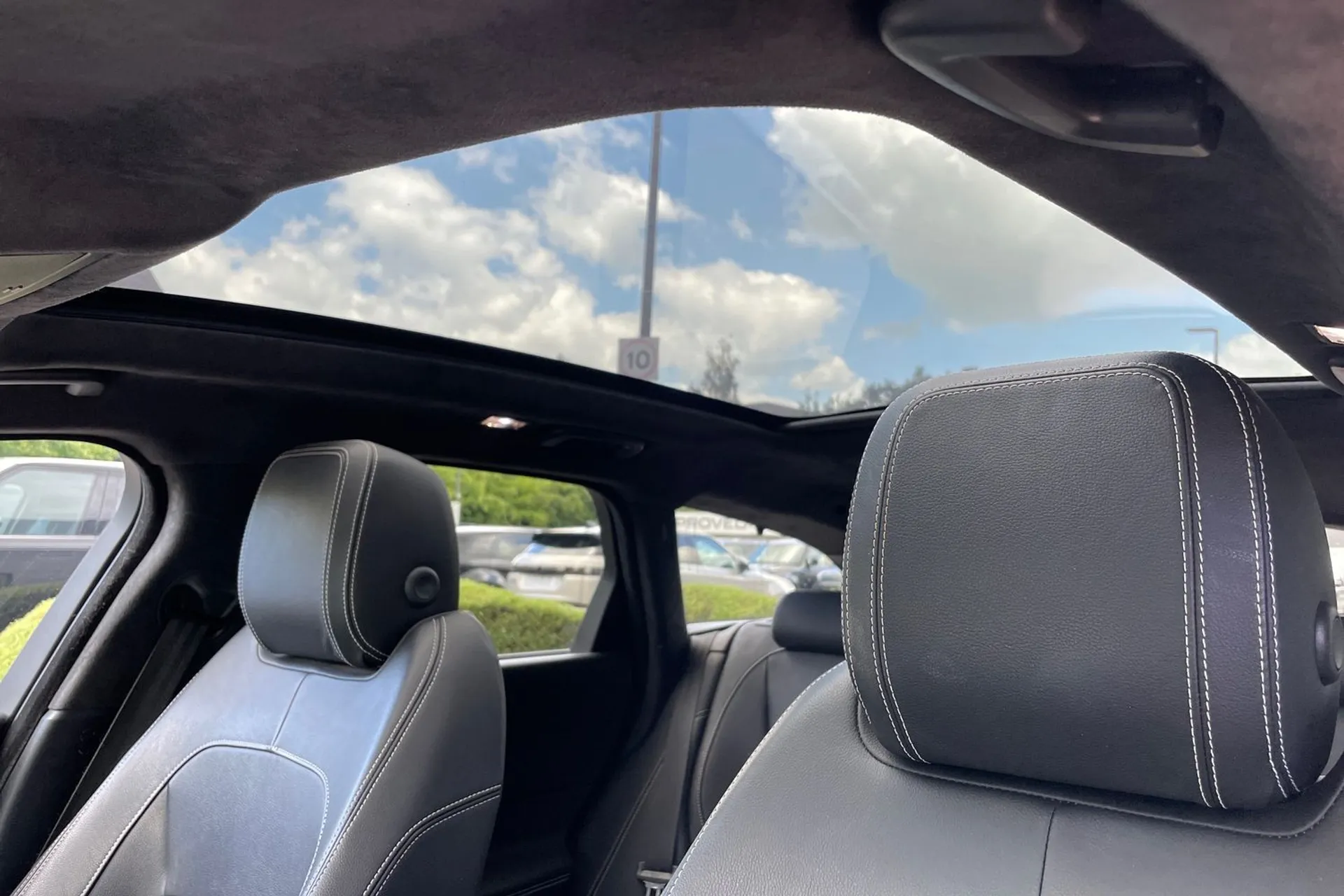 Jaguar XF thumbnail image number 5