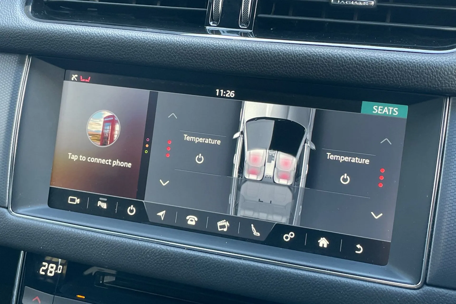 Jaguar XF thumbnail image number 36
