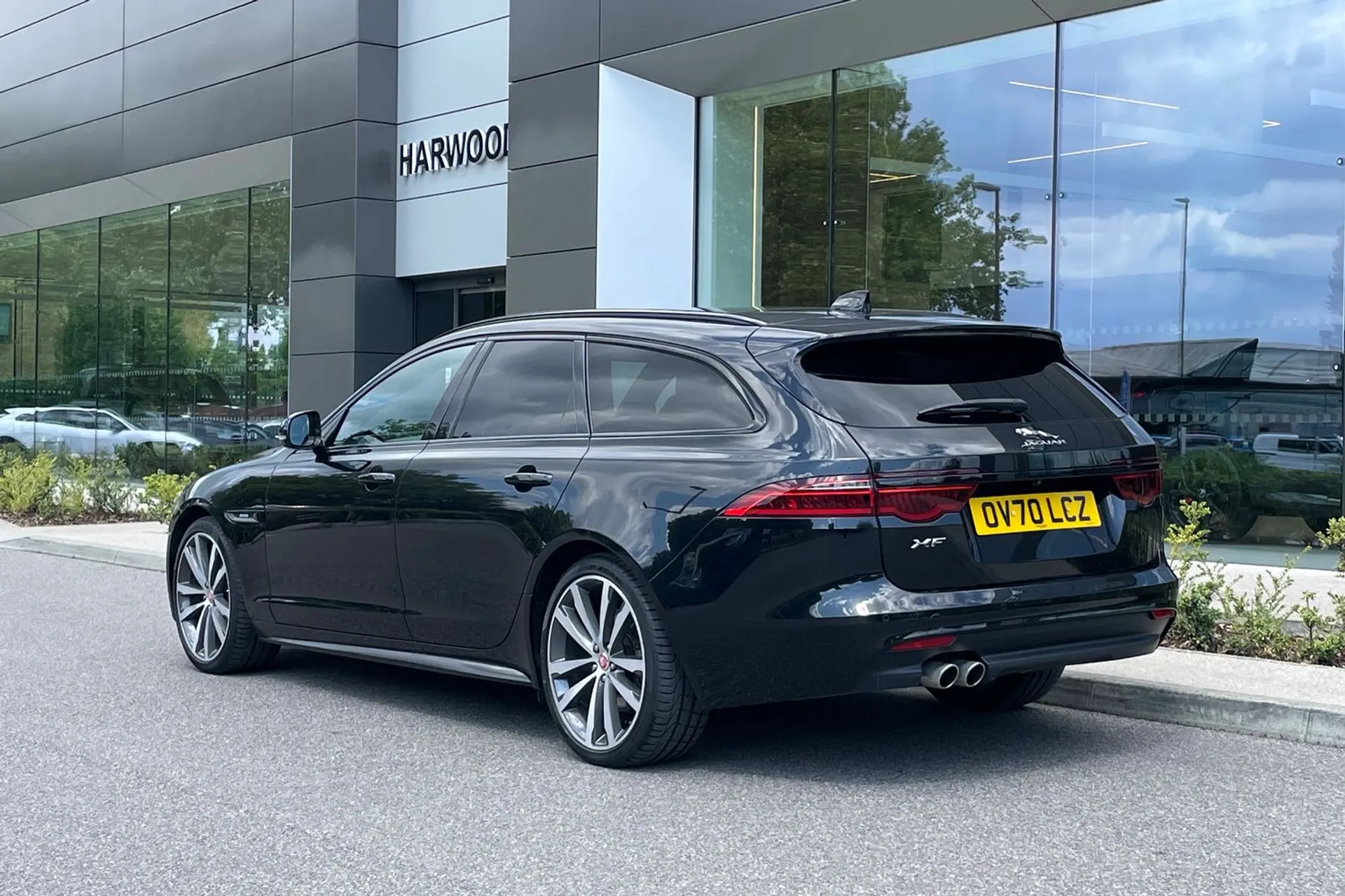 Jaguar XF thumbnail image number 12