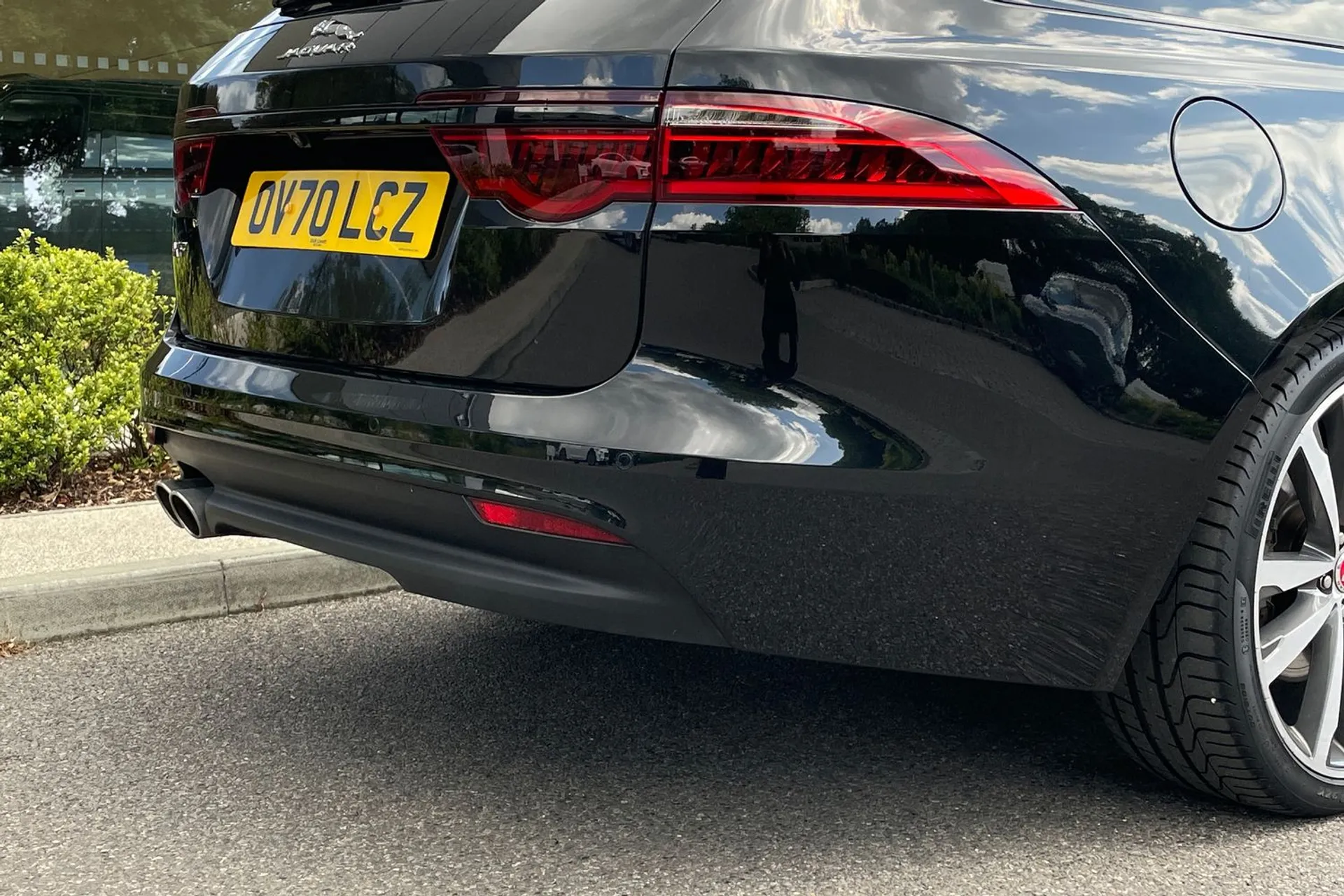 Jaguar XF thumbnail image number 25