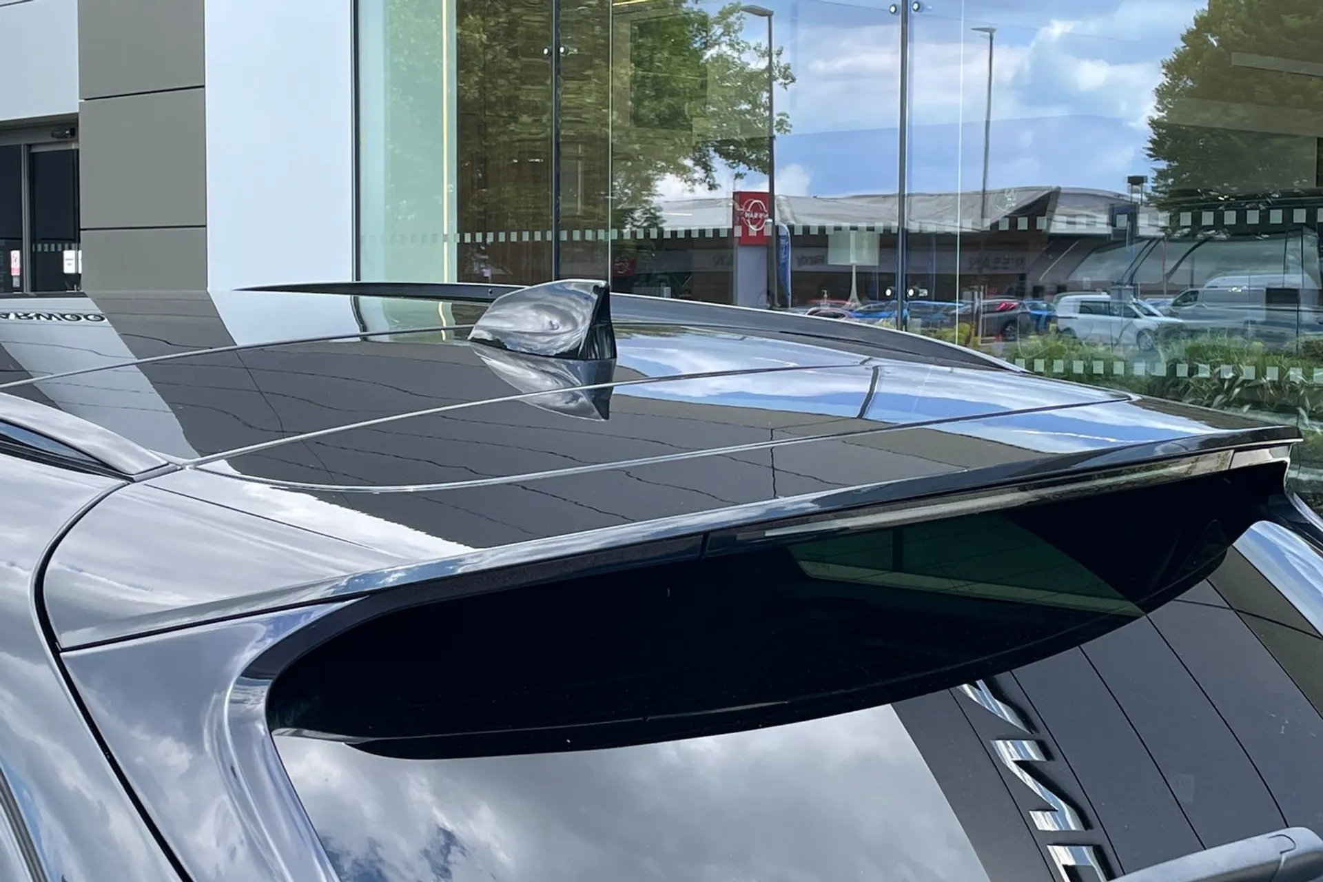 Jaguar XF thumbnail image number 23
