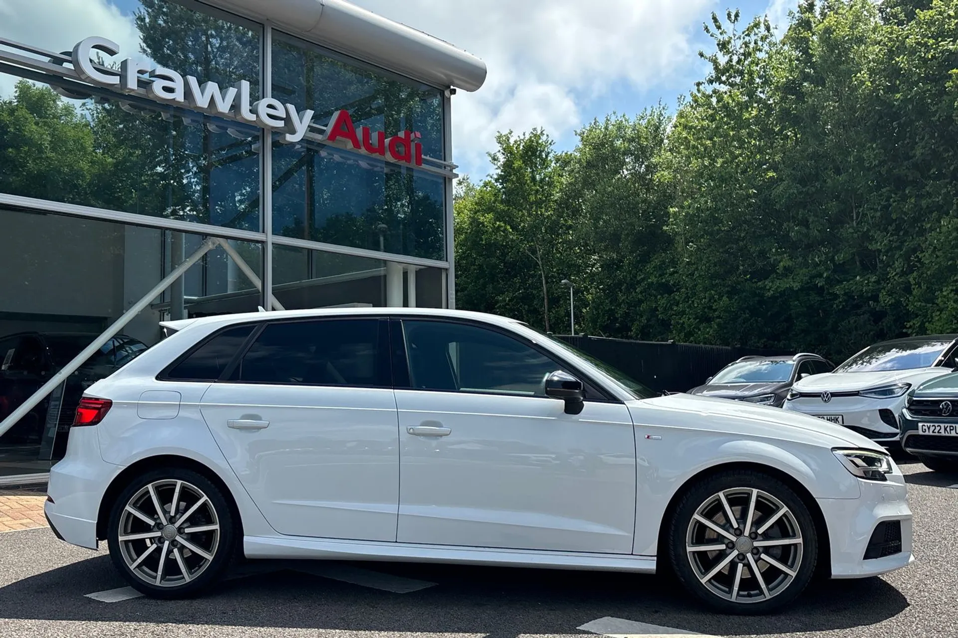 Audi A3 thumbnail image number 2