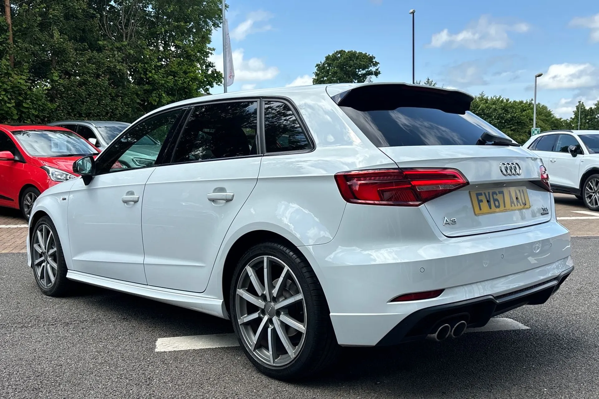 Audi A3 thumbnail image number 9