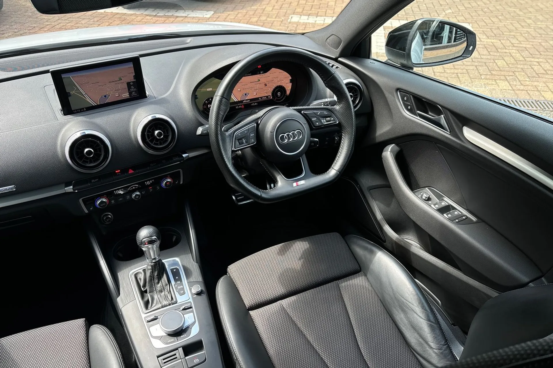Audi A3 thumbnail image number 34