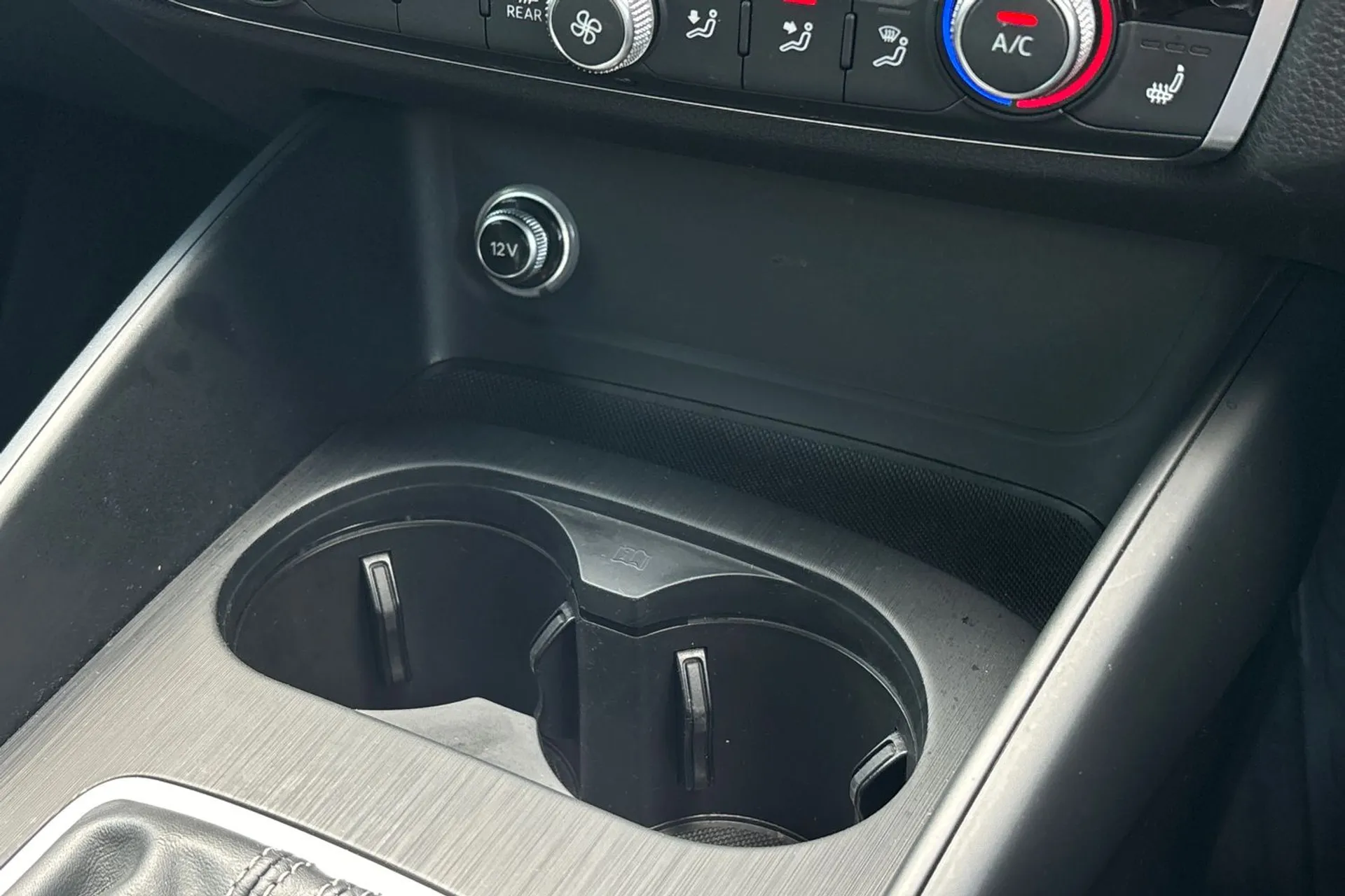 Audi A3 thumbnail image number 43