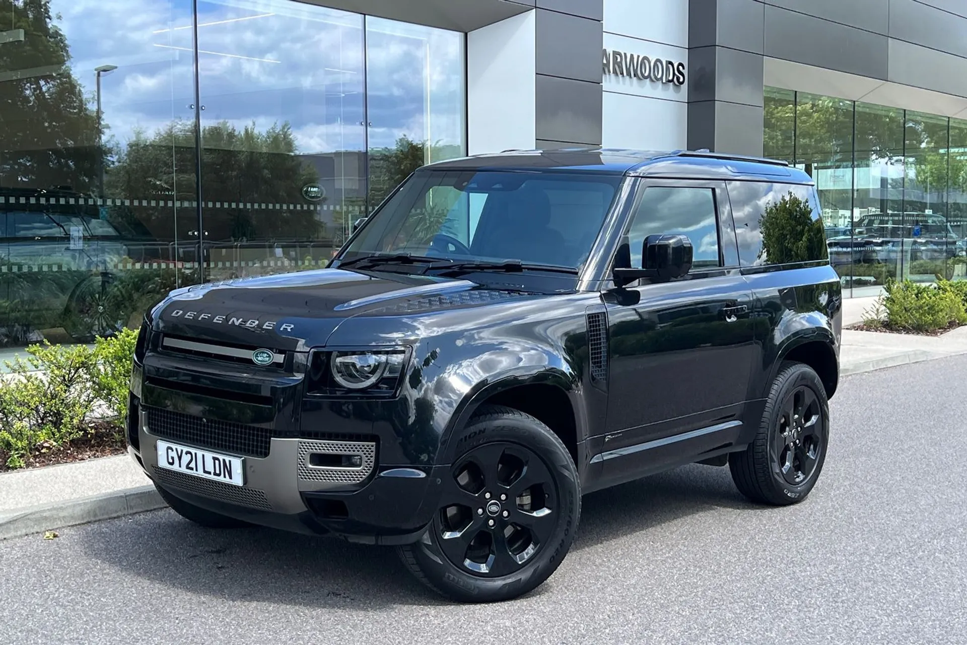 LAND ROVER DEFENDER thumbnail image number 14