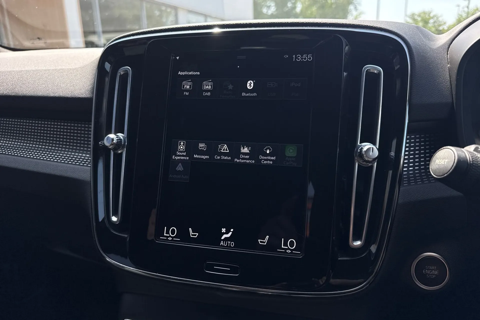 Volvo XC40 thumbnail image number 39