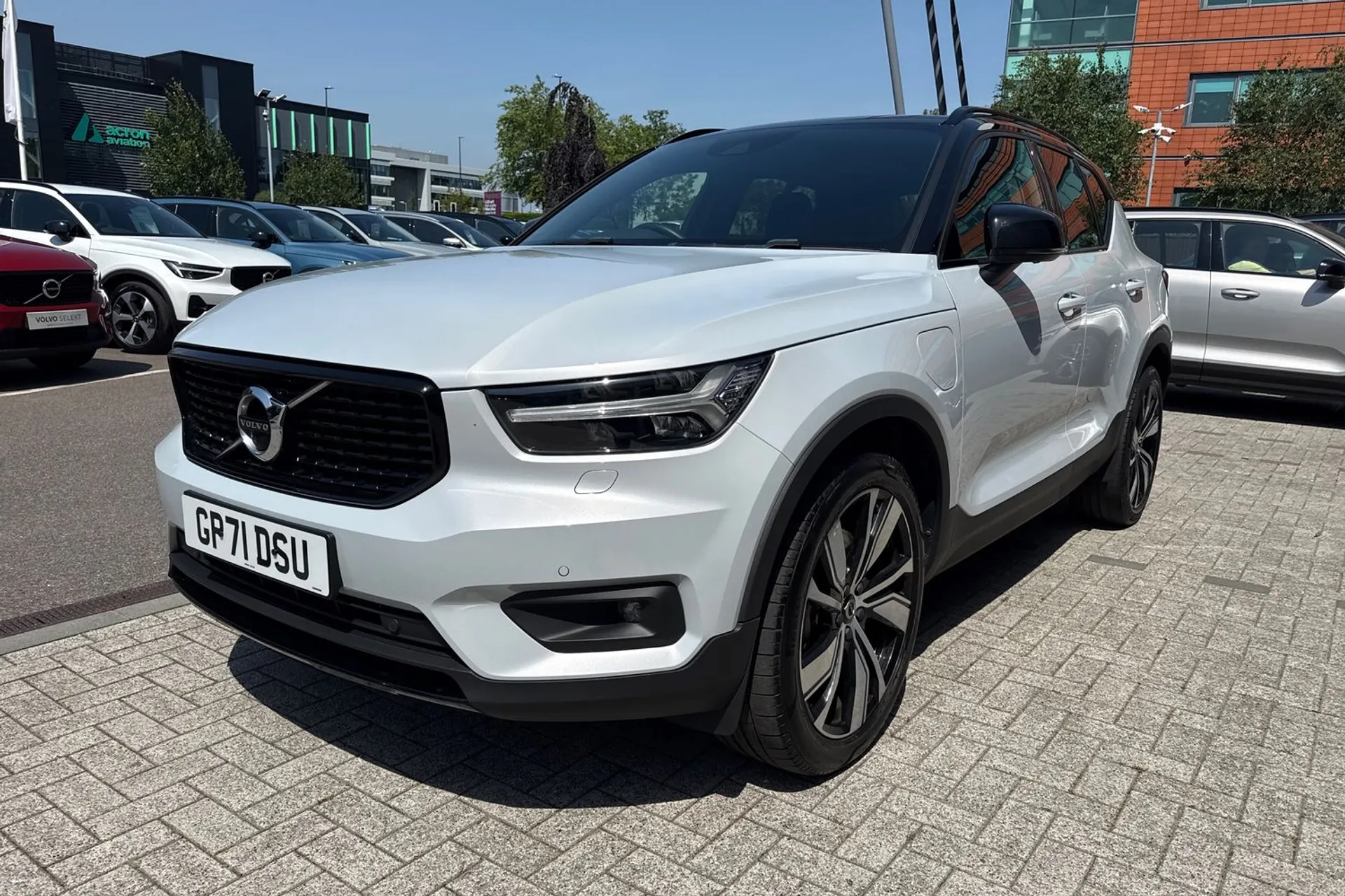 Volvo XC40 thumbnail image number 13