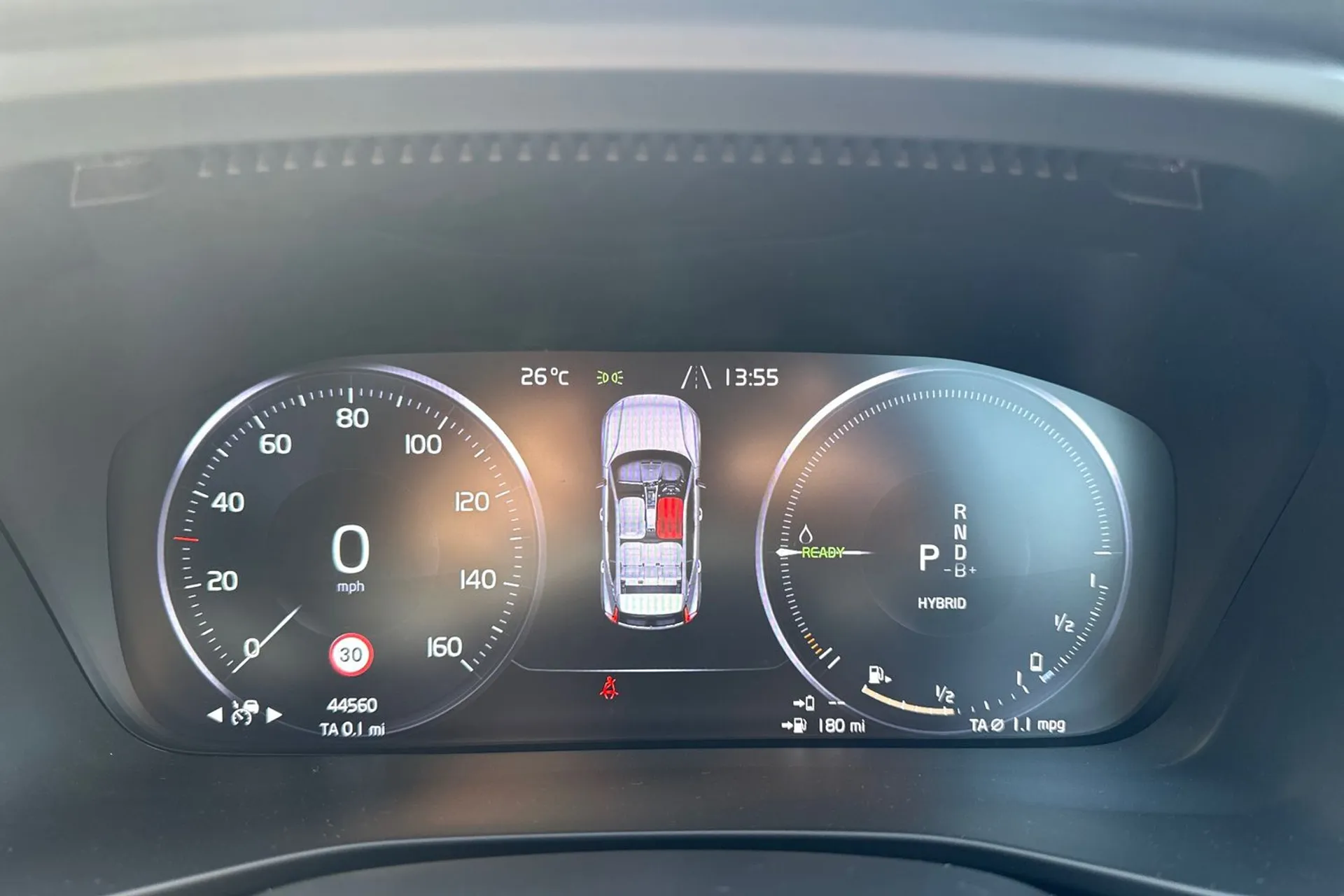 Volvo XC40 thumbnail image number 43