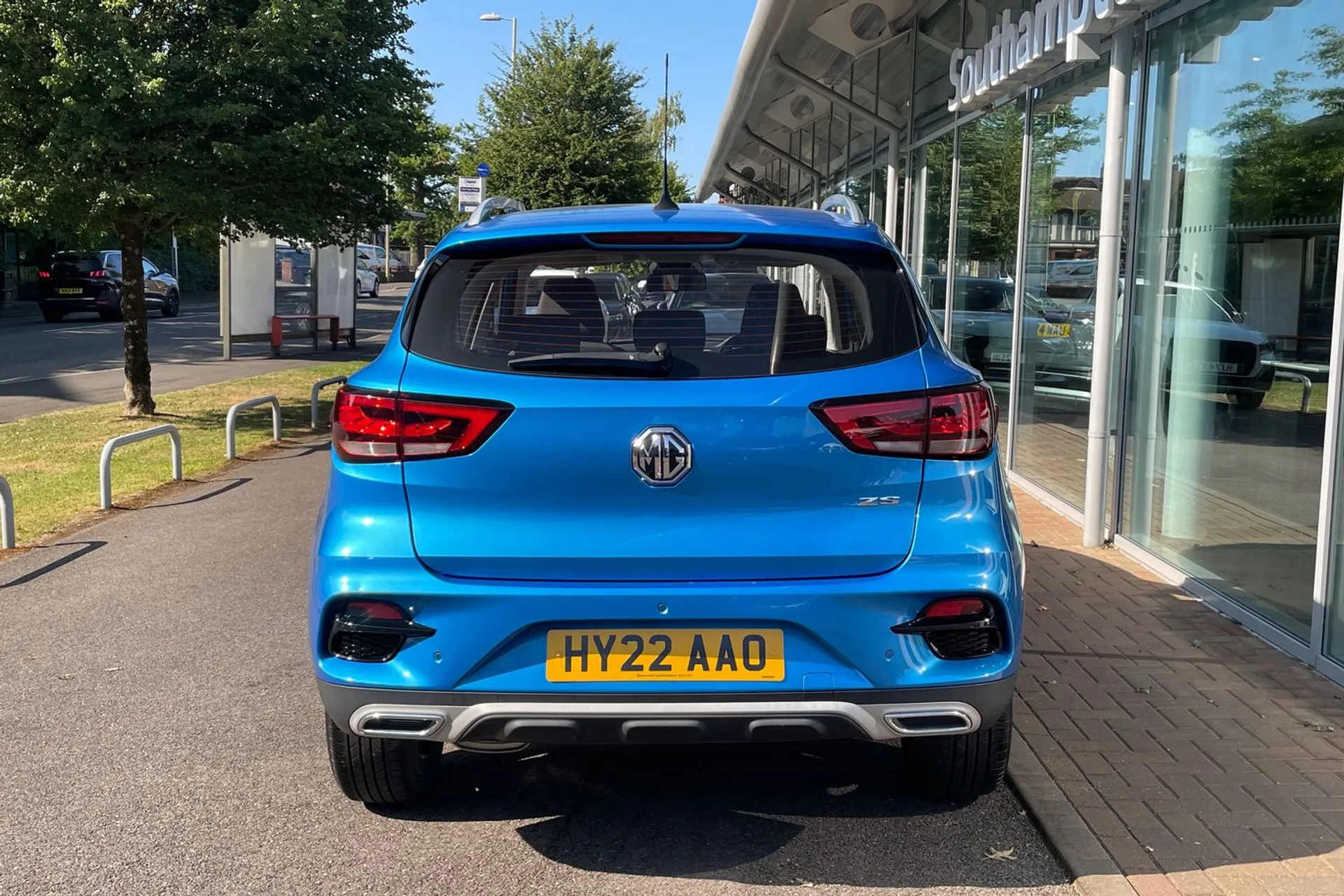 MG ZS thumbnail image number 6
