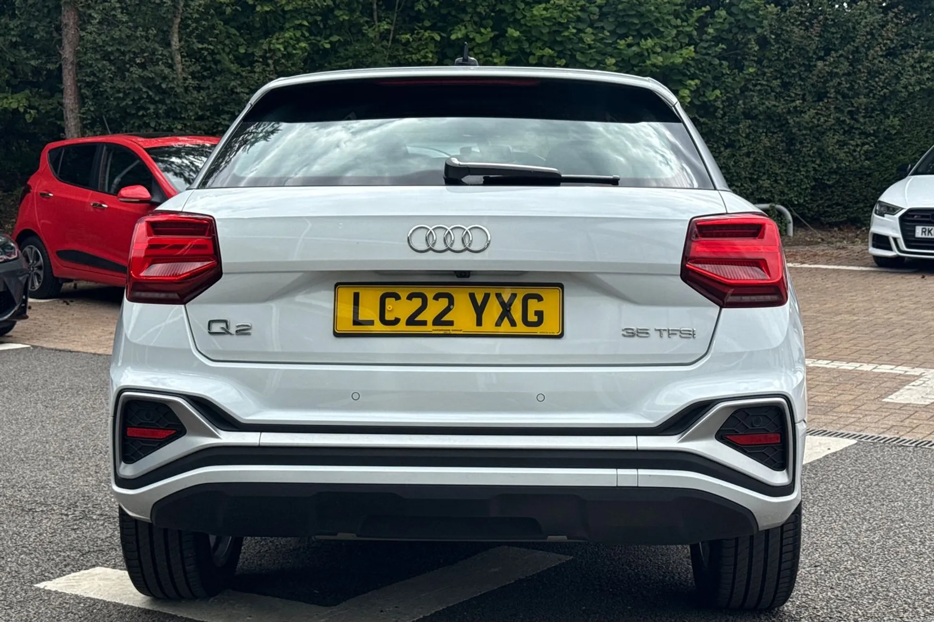 Audi Q2 thumbnail image number 7