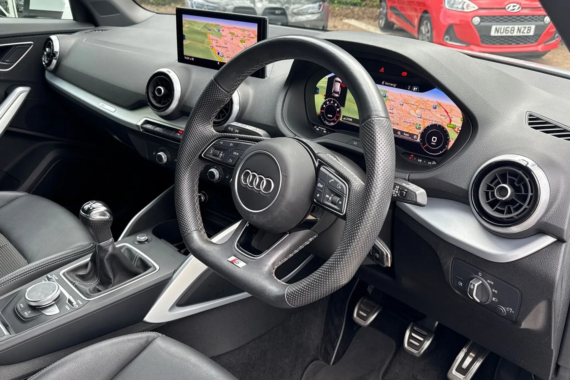 Audi Q2 thumbnail image number 25