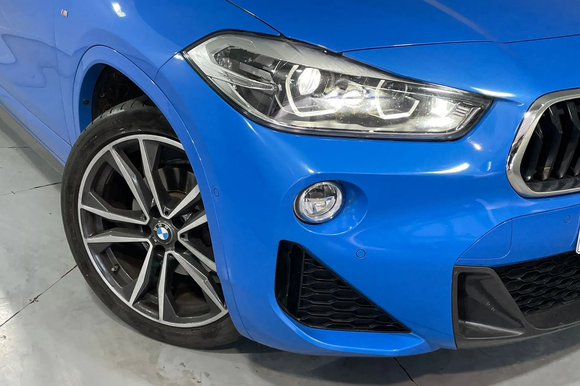 BMW X2 thumbnail image number 6