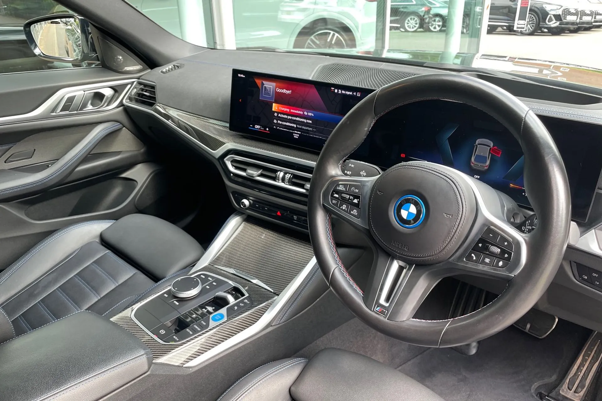 BMW I4 thumbnail image number 25
