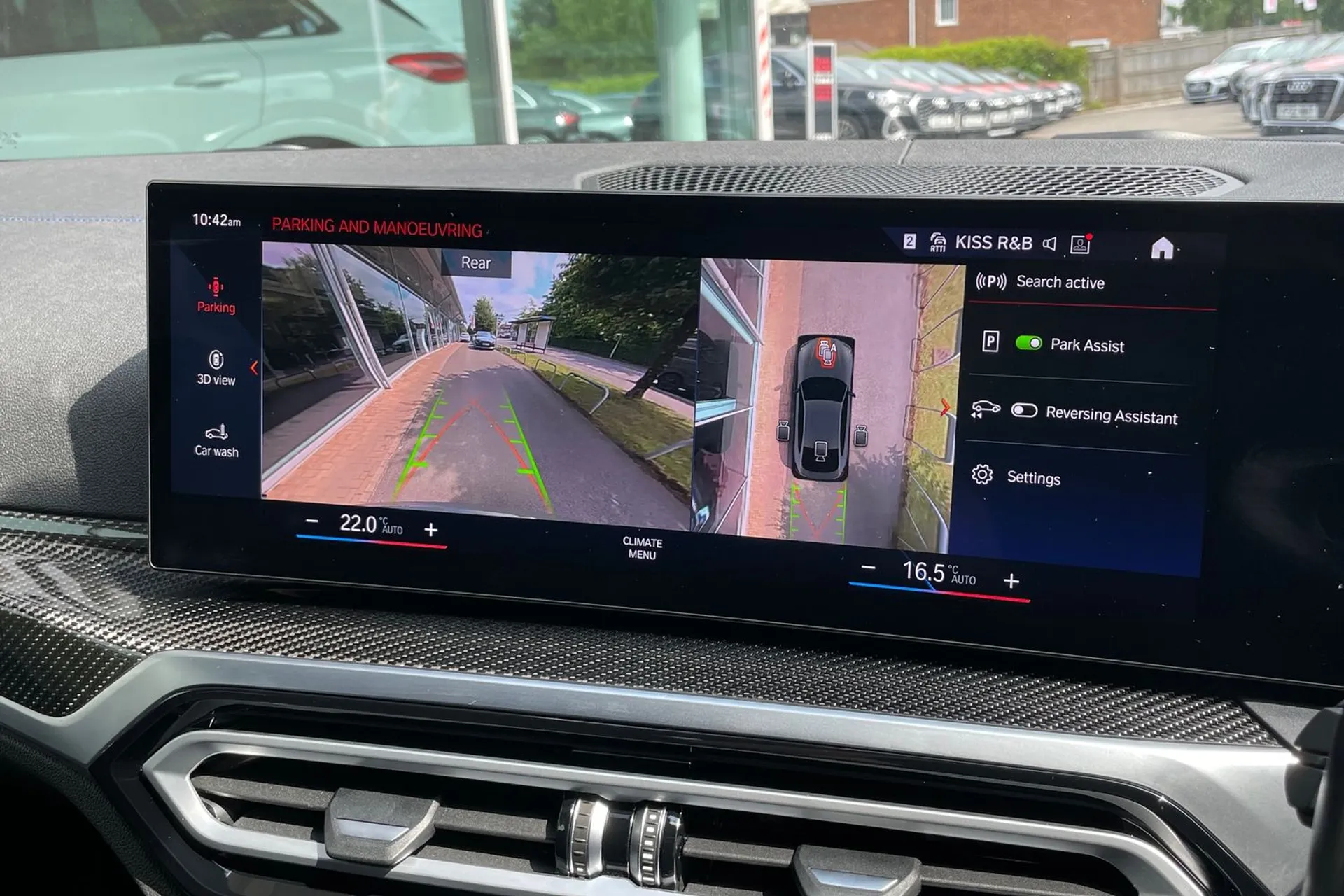 BMW I4 thumbnail image number 4