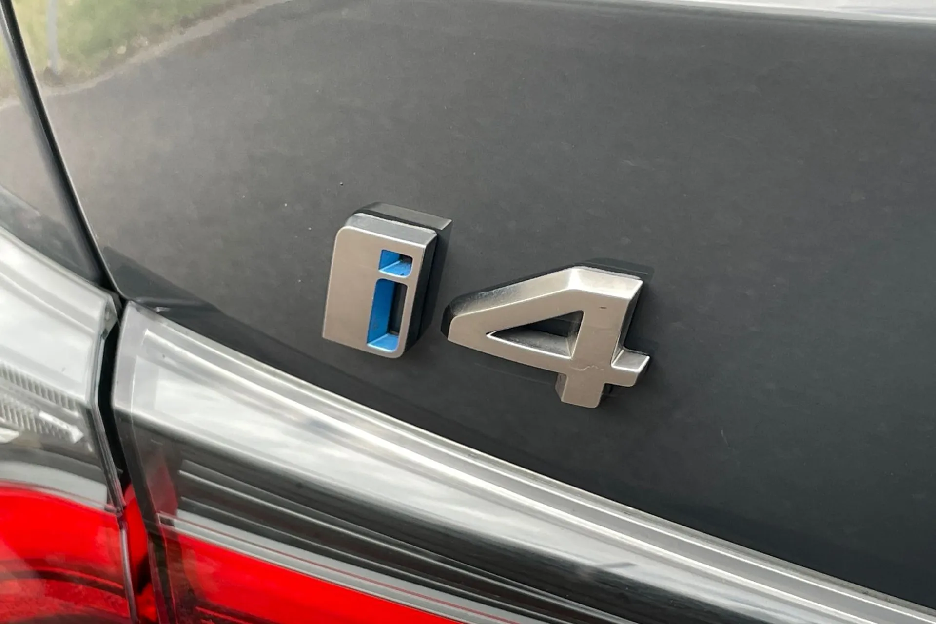 BMW I4 thumbnail image number 48
