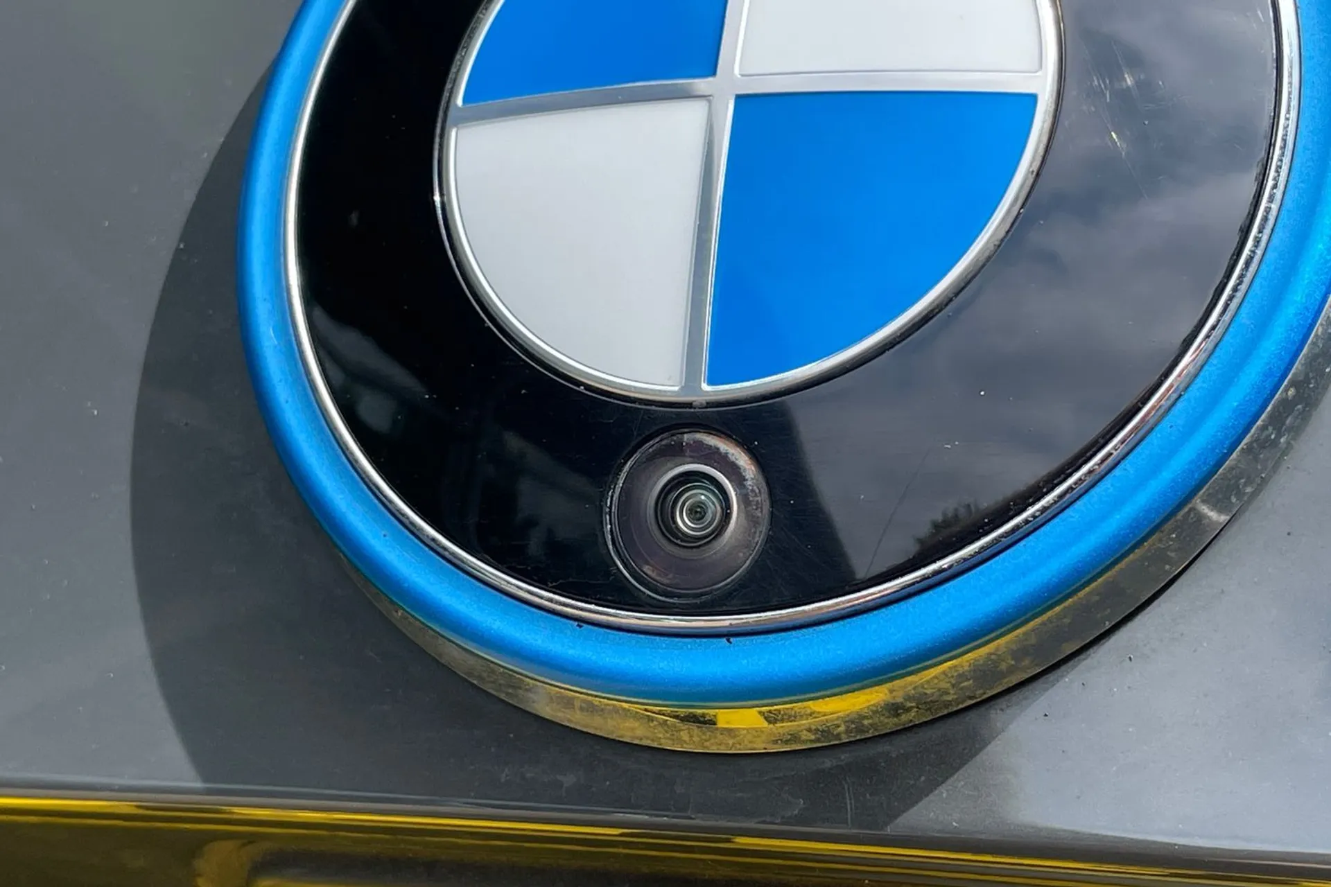 BMW I4 thumbnail image number 20