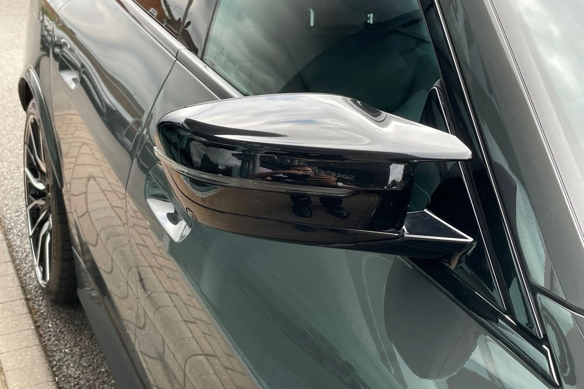 BMW I4 thumbnail image number 53