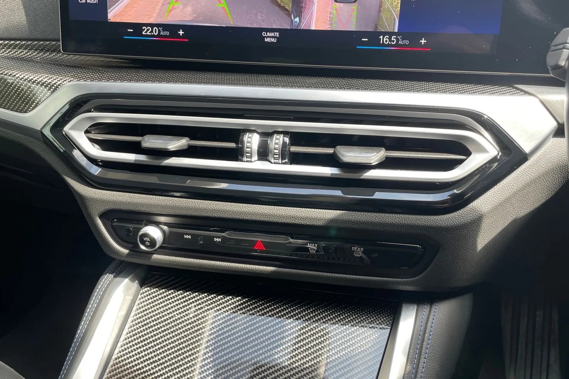 BMW I4 thumbnail image number 38