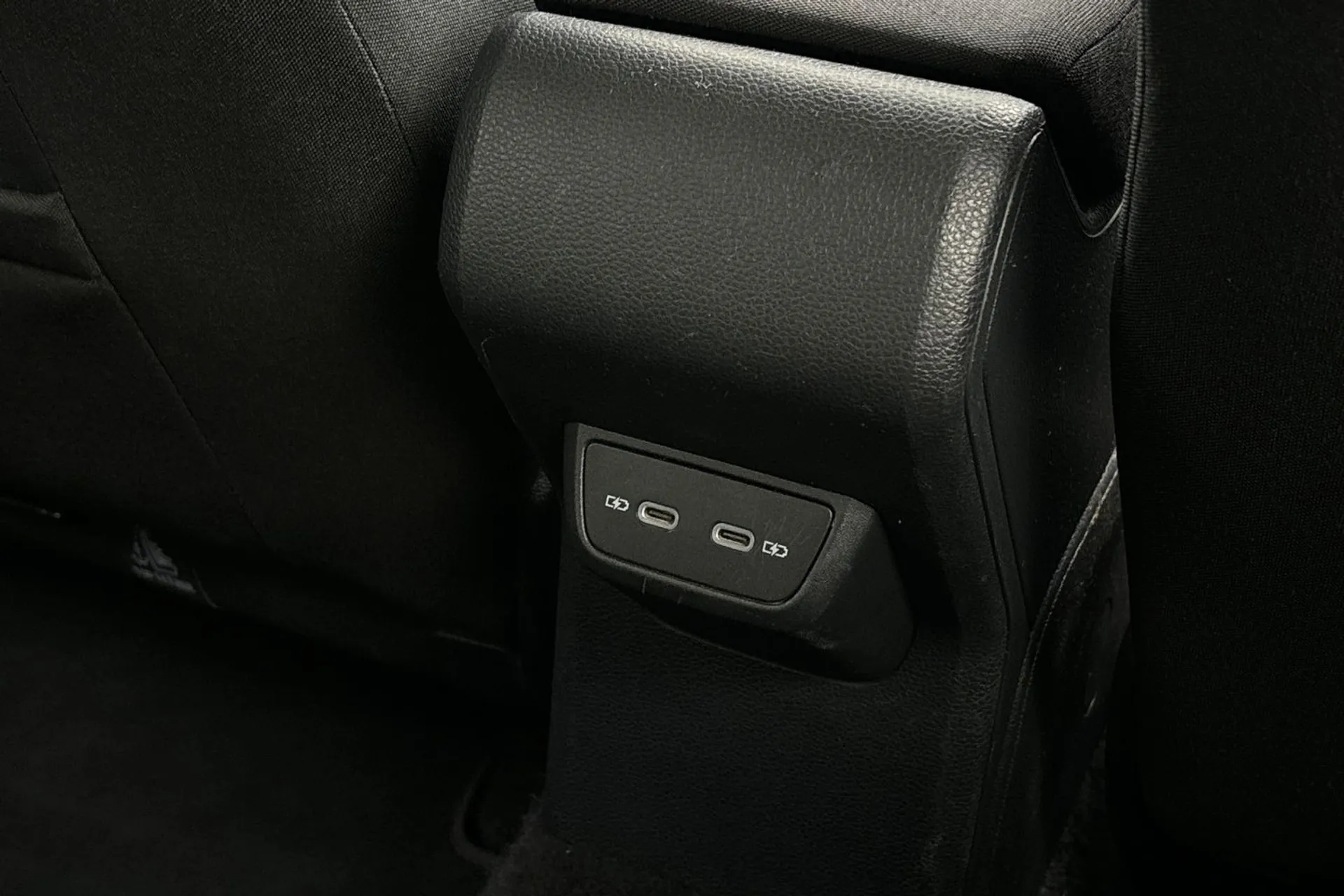 VOLKSWAGEN TAIGO thumbnail image number 45