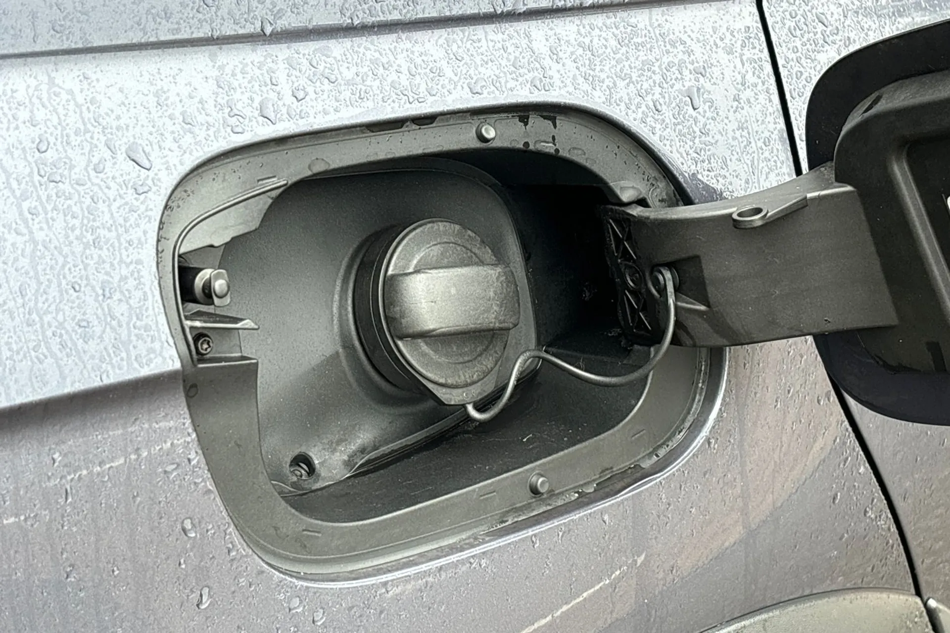 VOLKSWAGEN TAIGO thumbnail image number 17
