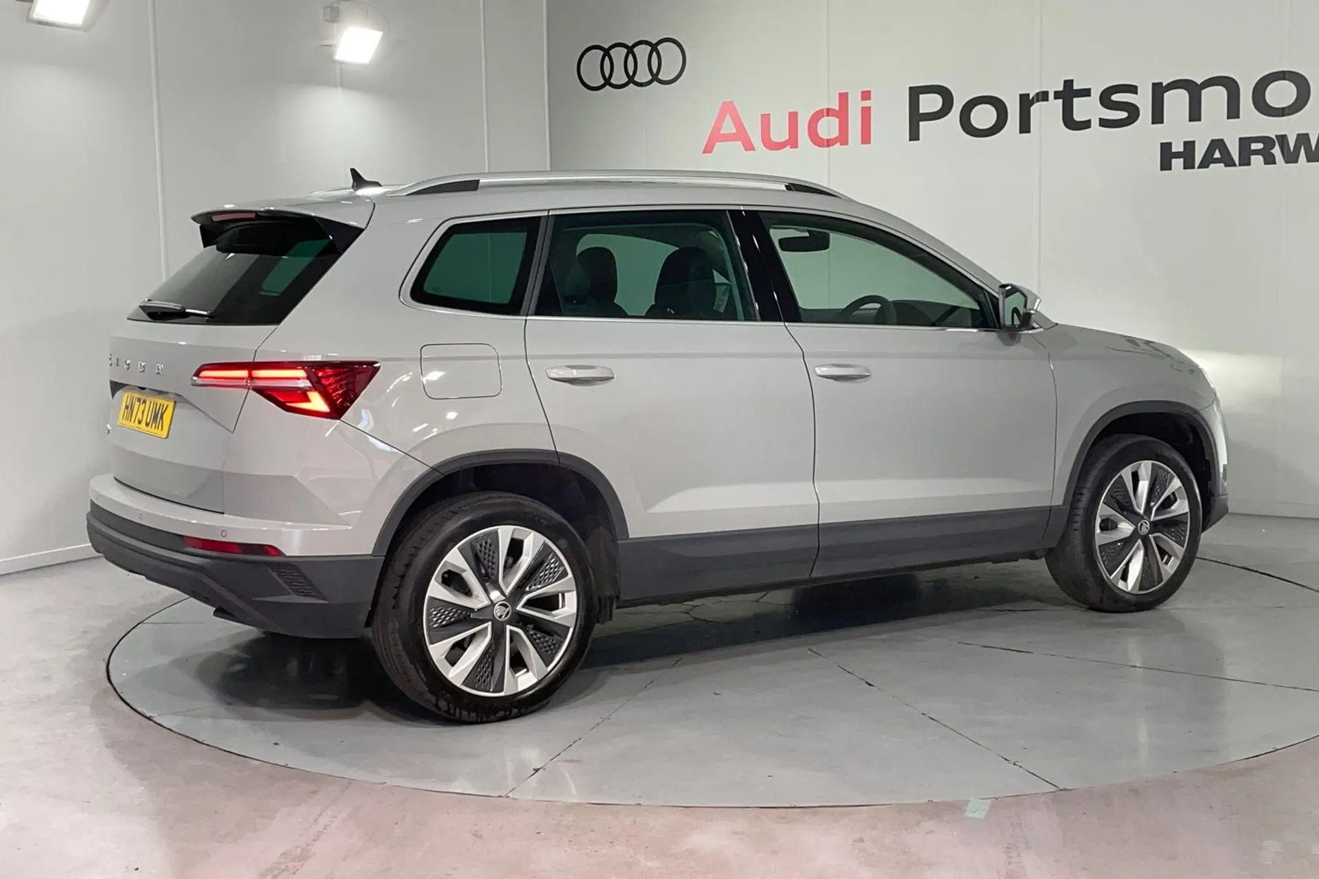 SKODA KAROQ thumbnail image number 7