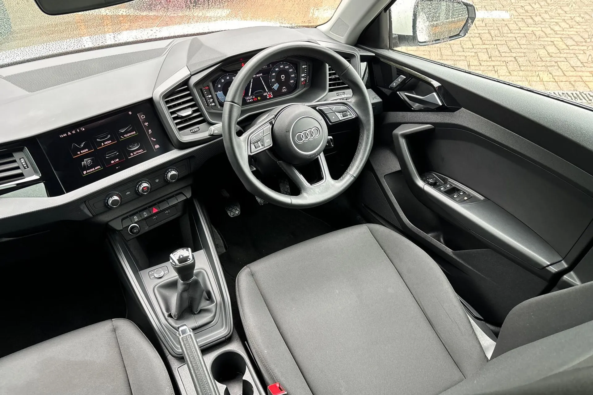 Audi A1 thumbnail image number 33