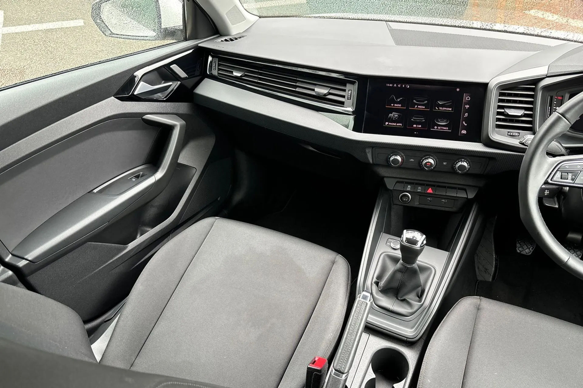 Audi A1 thumbnail image number 32