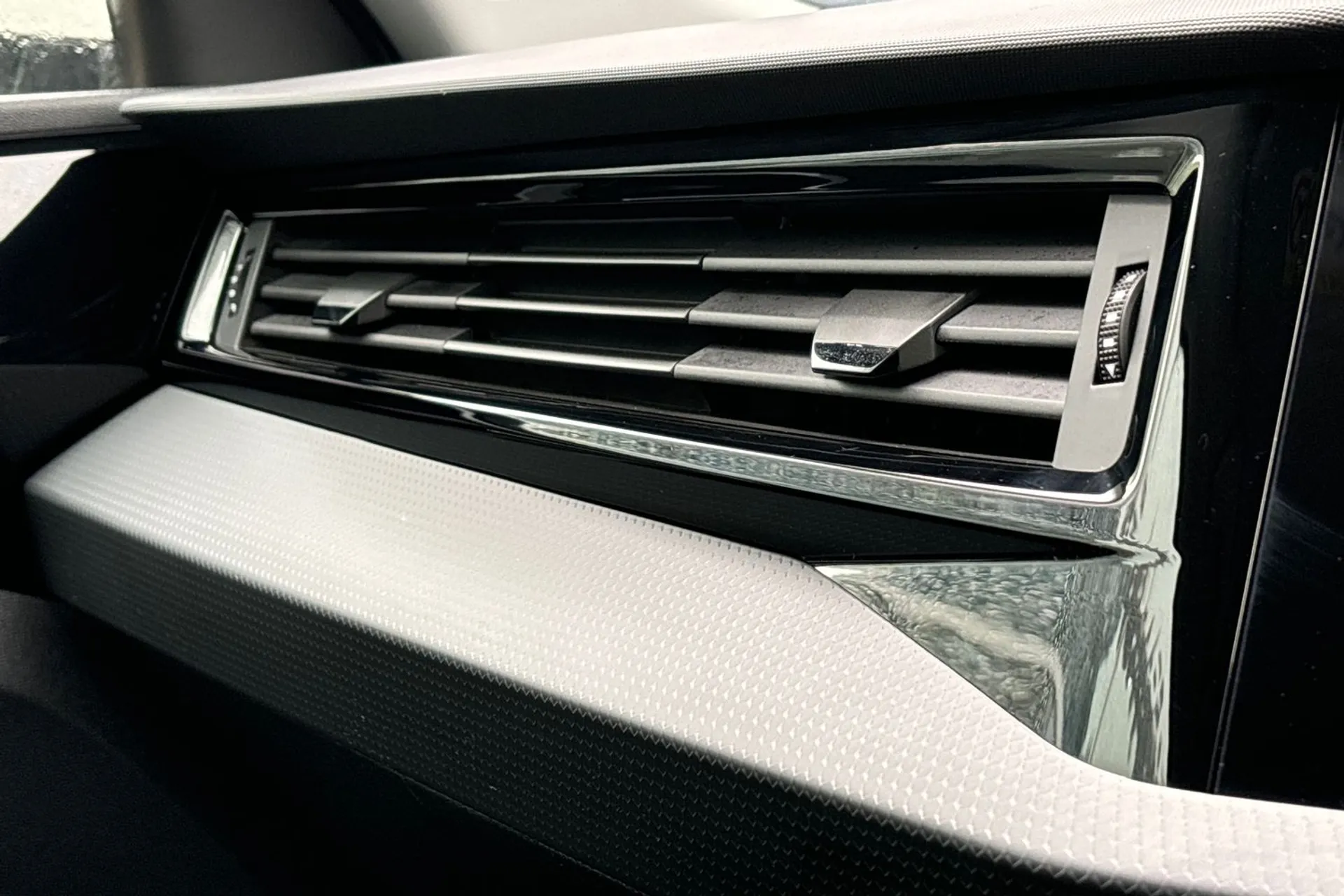 Audi A1 thumbnail image number 46