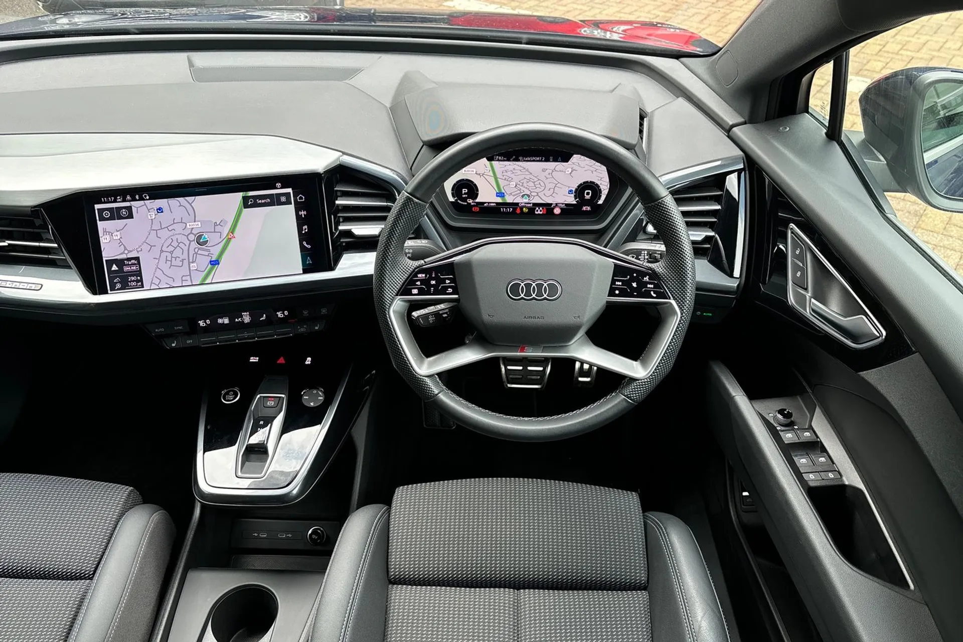 Audi Q4 thumbnail image number 34