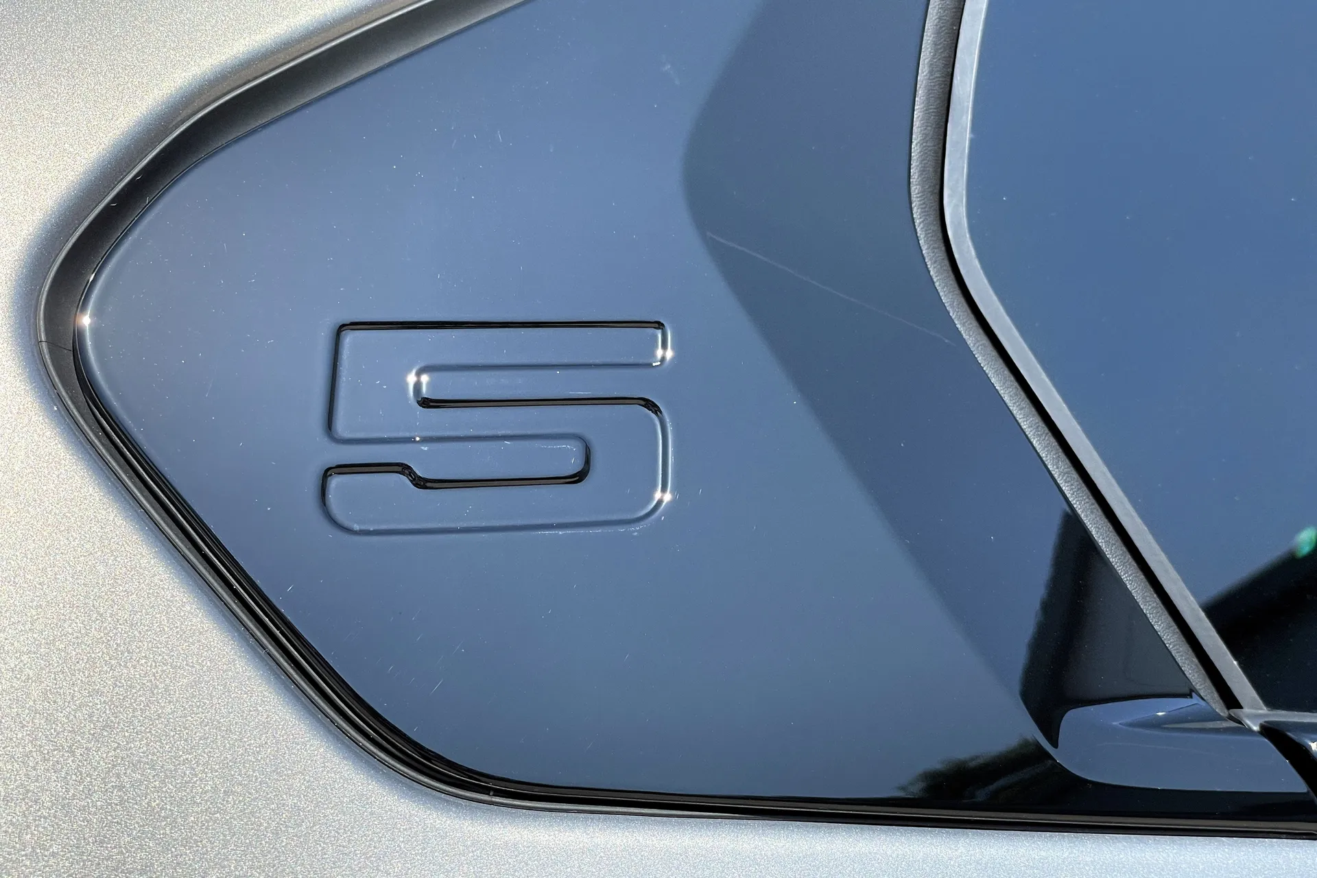 BMW I5 thumbnail image number 15