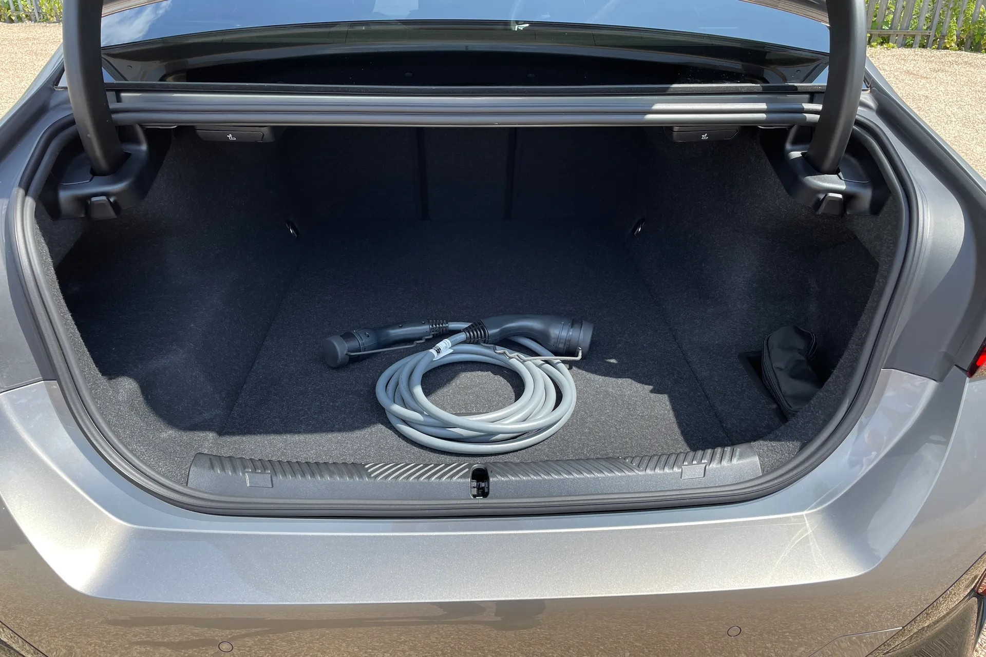 BMW I5 thumbnail image number 21