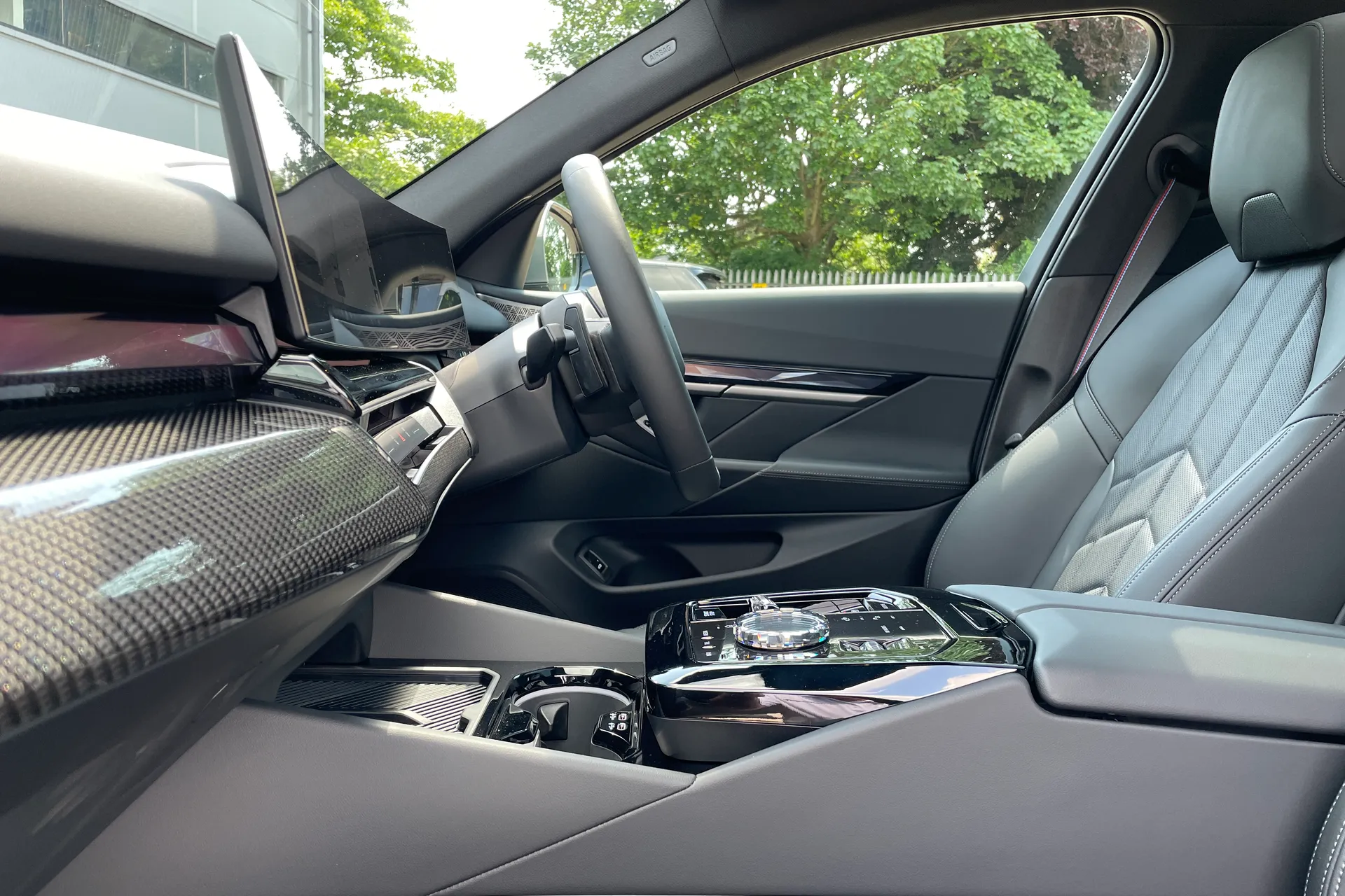 BMW I5 thumbnail image number 37