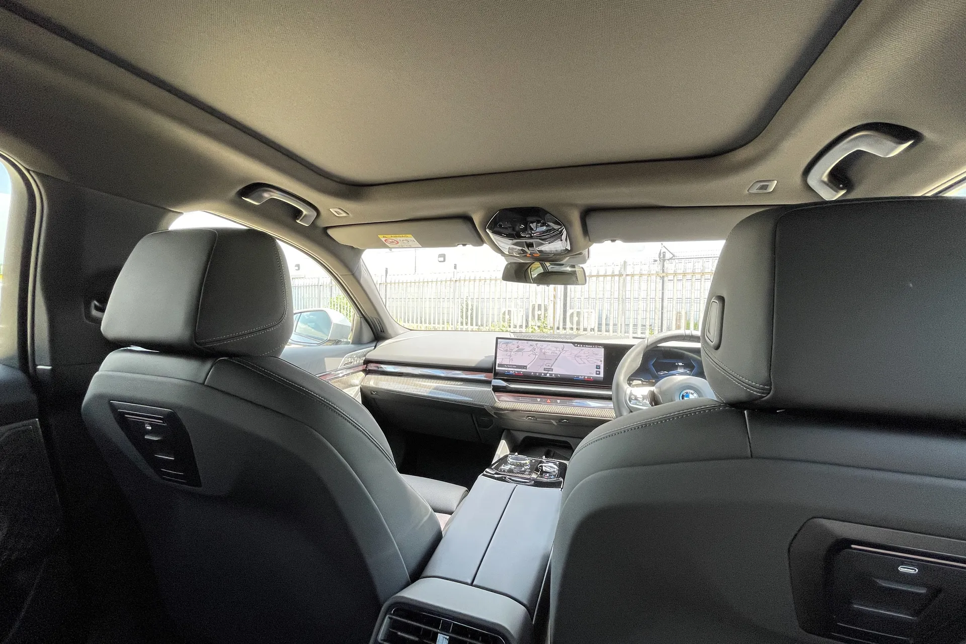 BMW I5 thumbnail image number 5