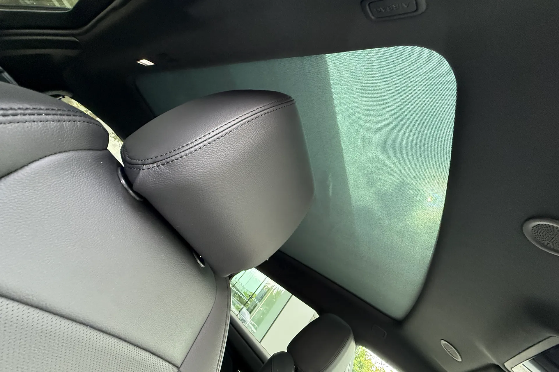 LAND ROVER RANGE ROVER EVOQUE thumbnail image number 37