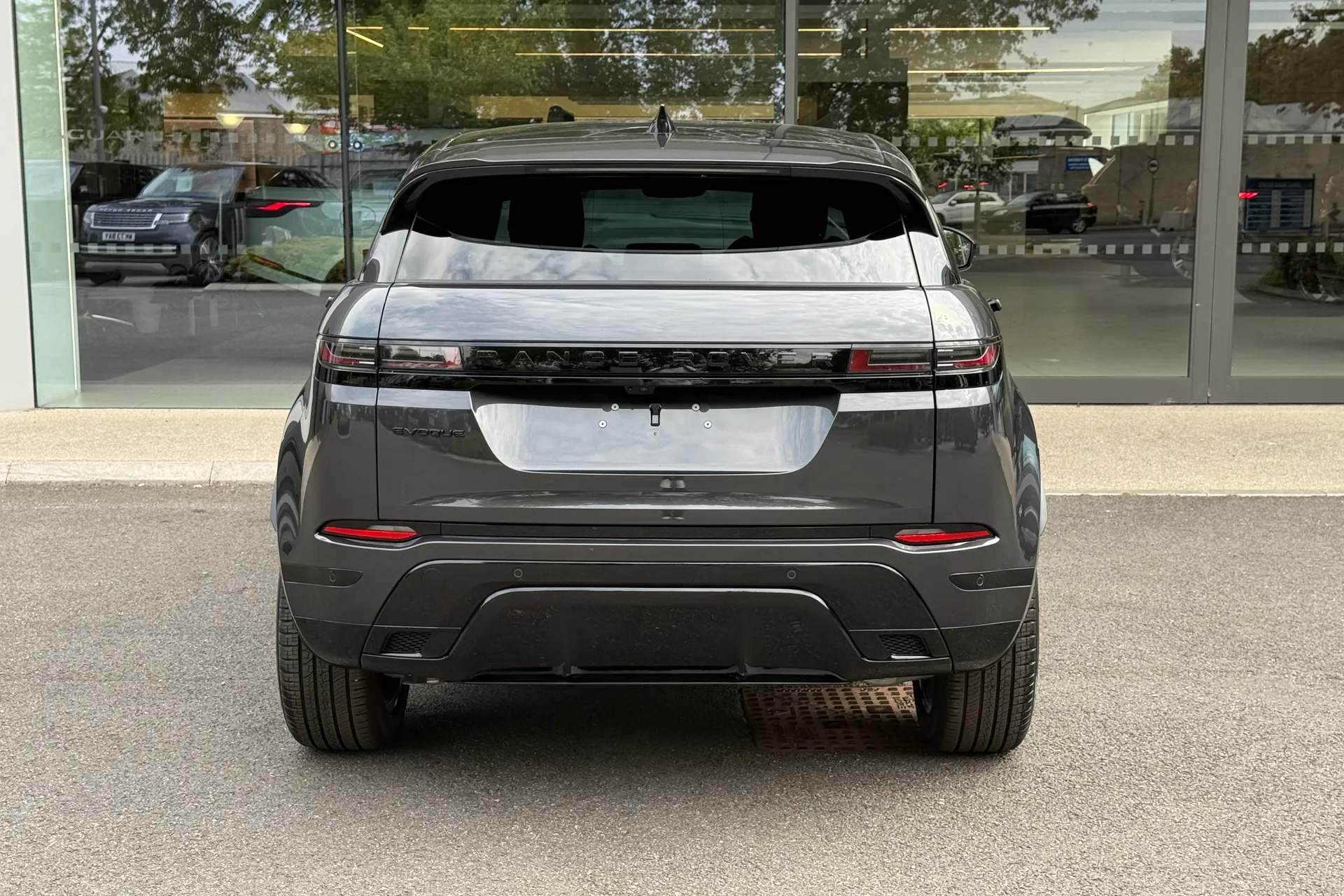 LAND ROVER RANGE ROVER EVOQUE thumbnail image number 8
