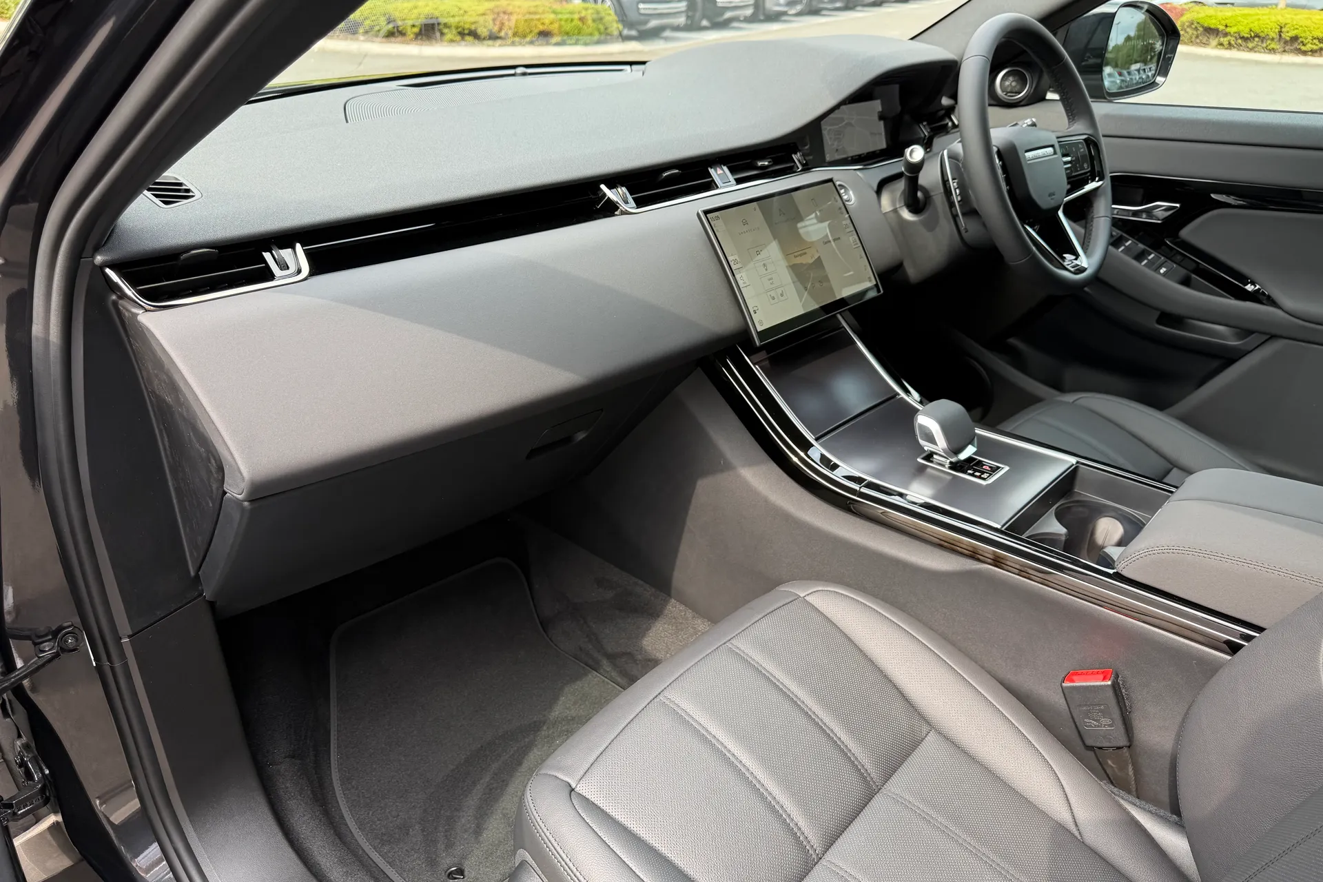 LAND ROVER RANGE ROVER EVOQUE thumbnail image number 49