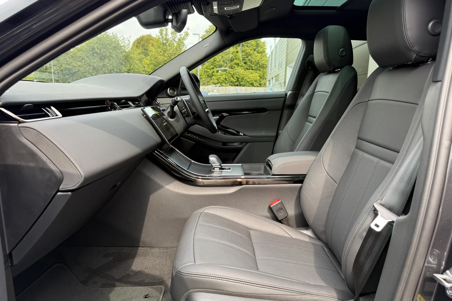 LAND ROVER RANGE ROVER EVOQUE thumbnail image number 10