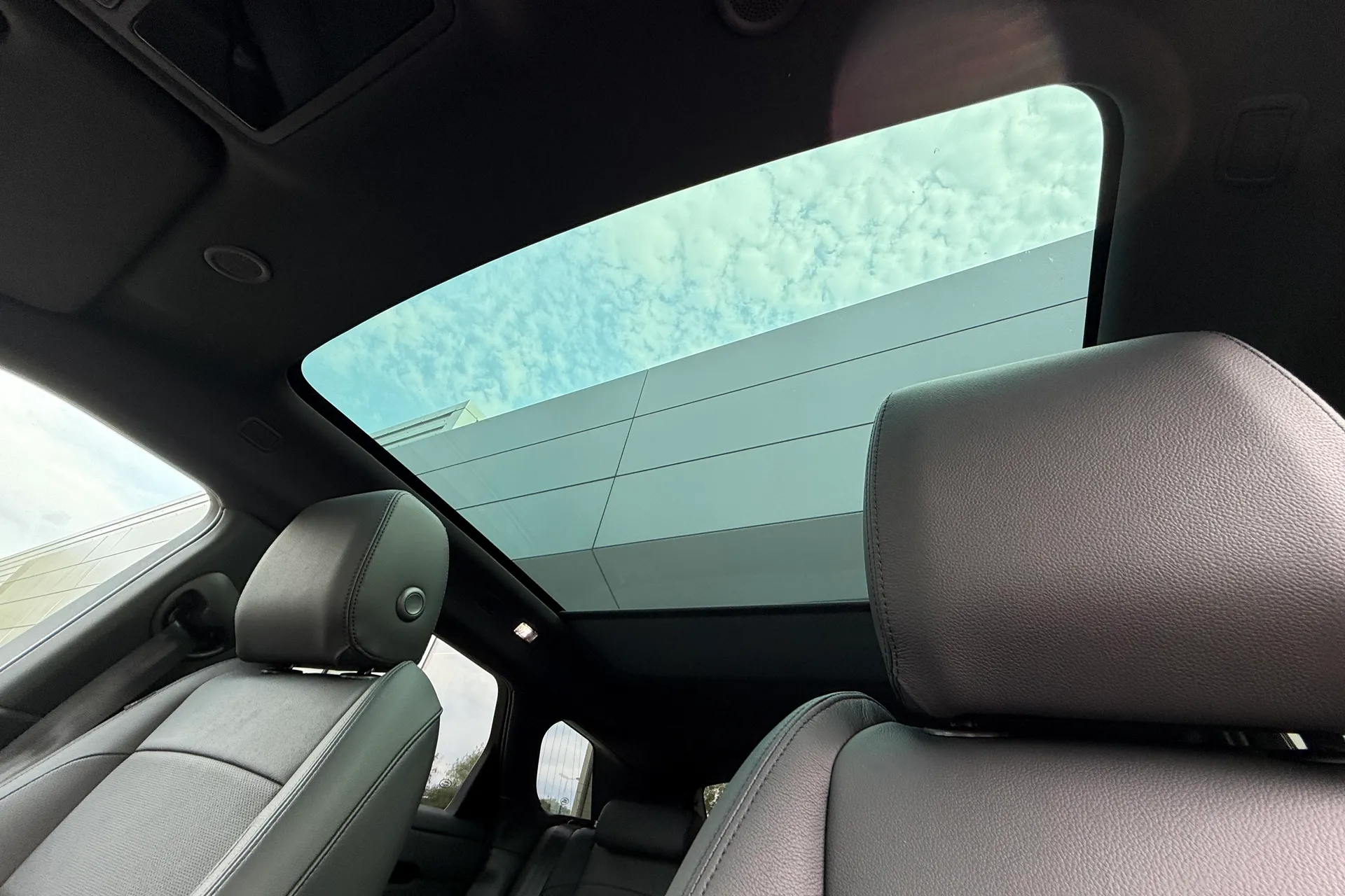 LAND ROVER RANGE ROVER EVOQUE thumbnail image number 5