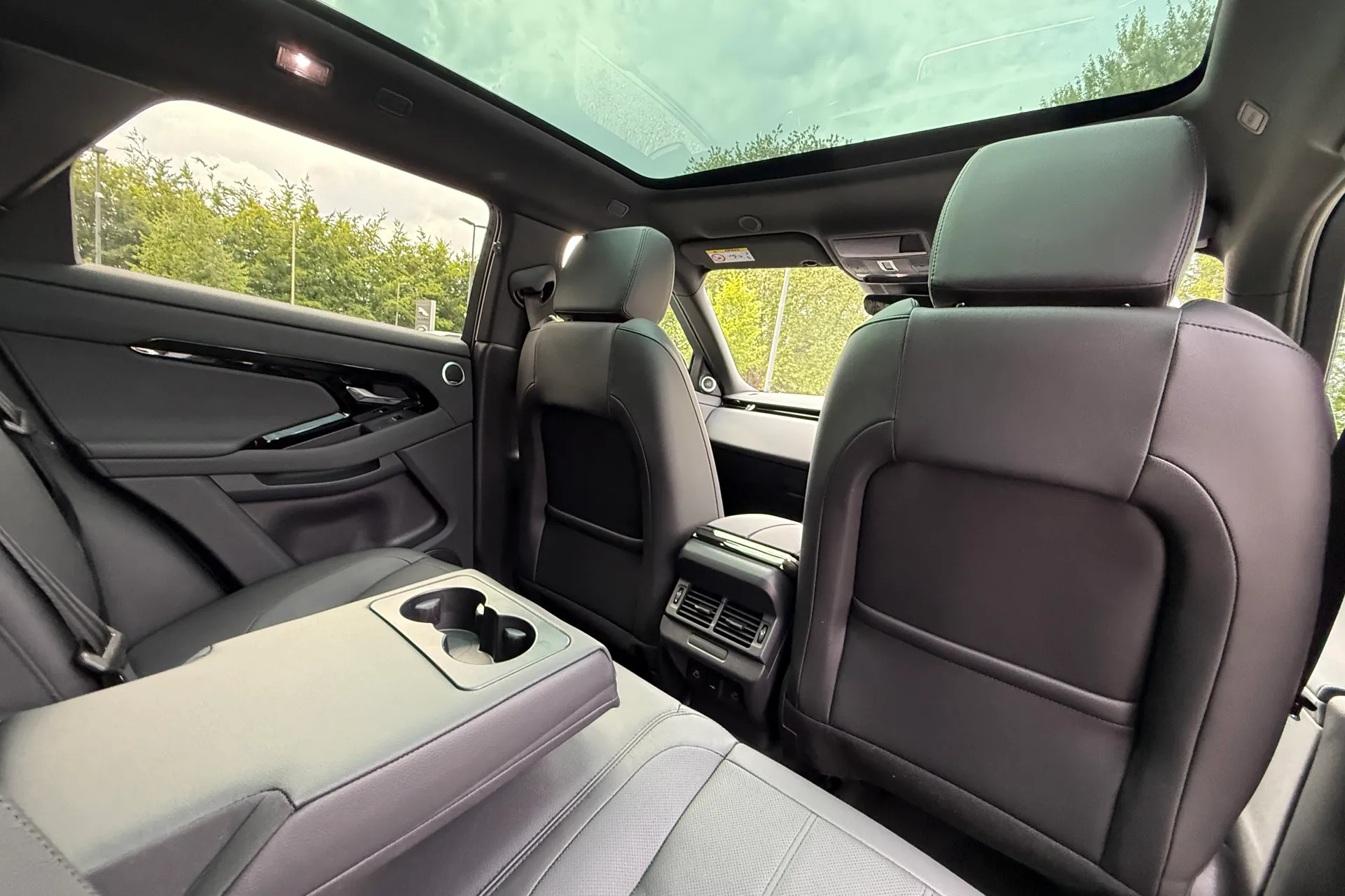 LAND ROVER RANGE ROVER EVOQUE thumbnail image number 43