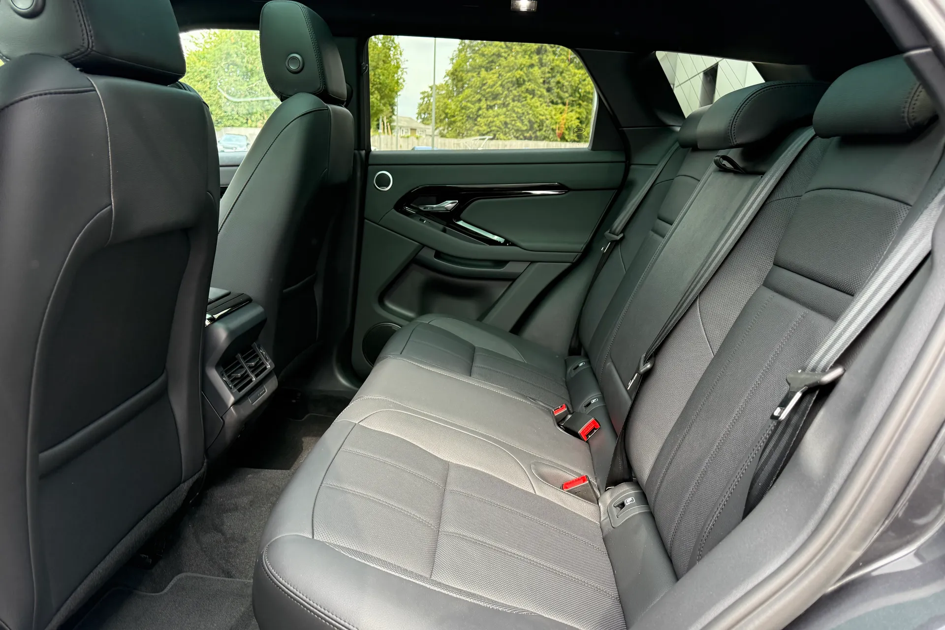 LAND ROVER RANGE ROVER EVOQUE thumbnail image number 50