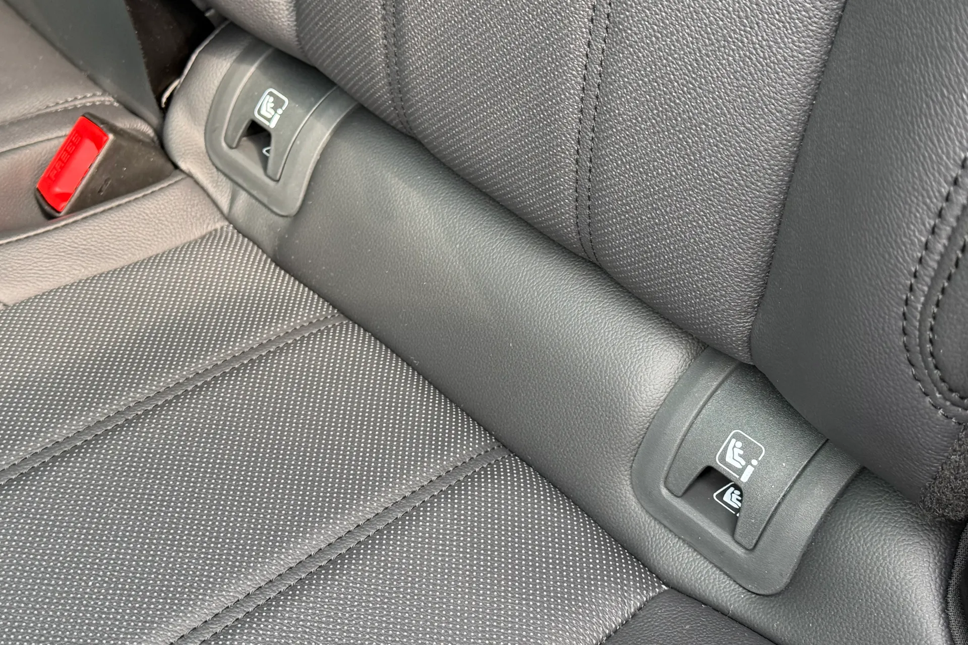 LAND ROVER RANGE ROVER EVOQUE thumbnail image number 45