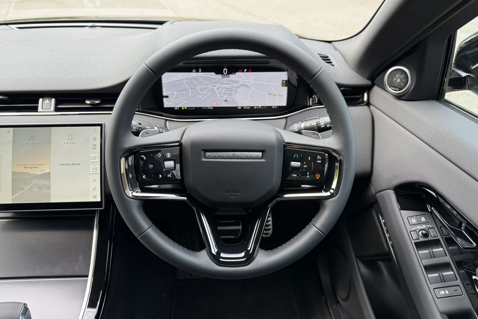 LAND ROVER RANGE ROVER EVOQUE thumbnail image number 12