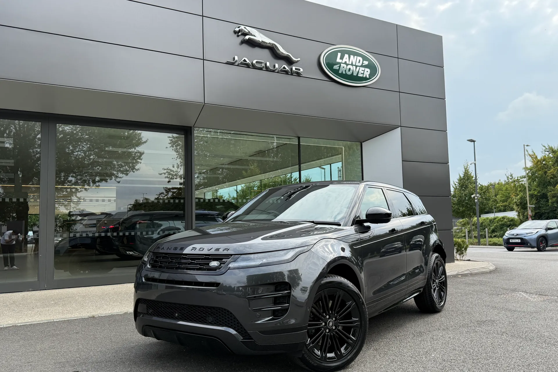 LAND ROVER RANGE ROVER EVOQUE thumbnail image number 29