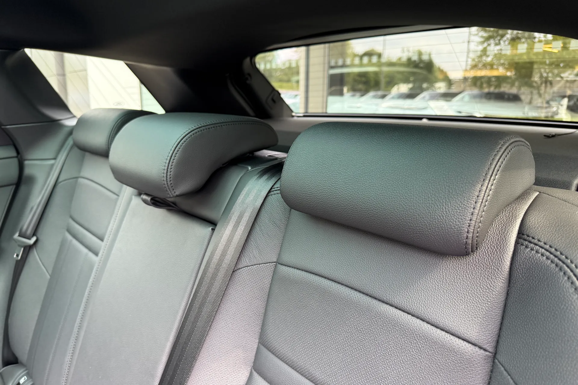 LAND ROVER RANGE ROVER EVOQUE thumbnail image number 51