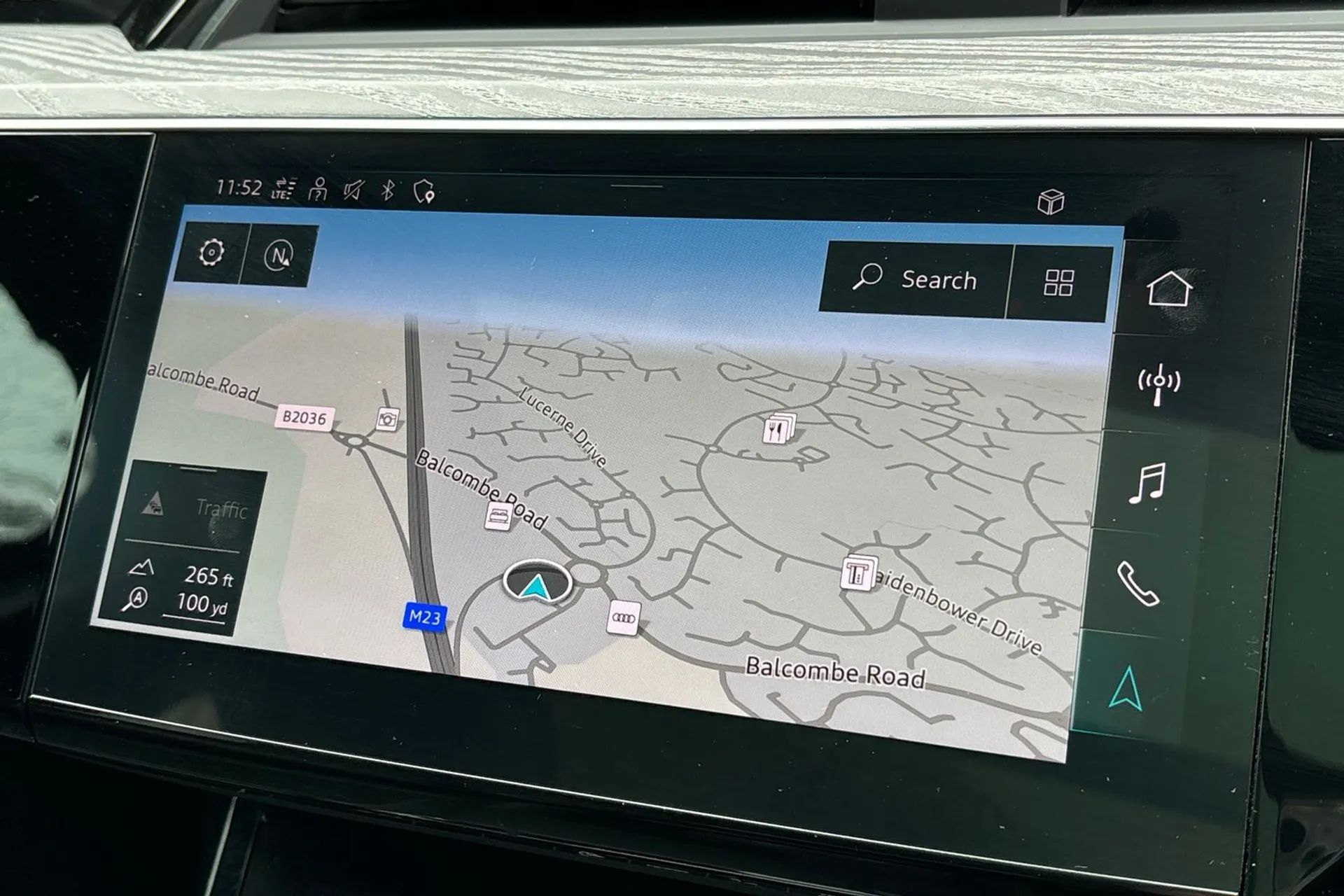 Audi e-tron thumbnail image number 6