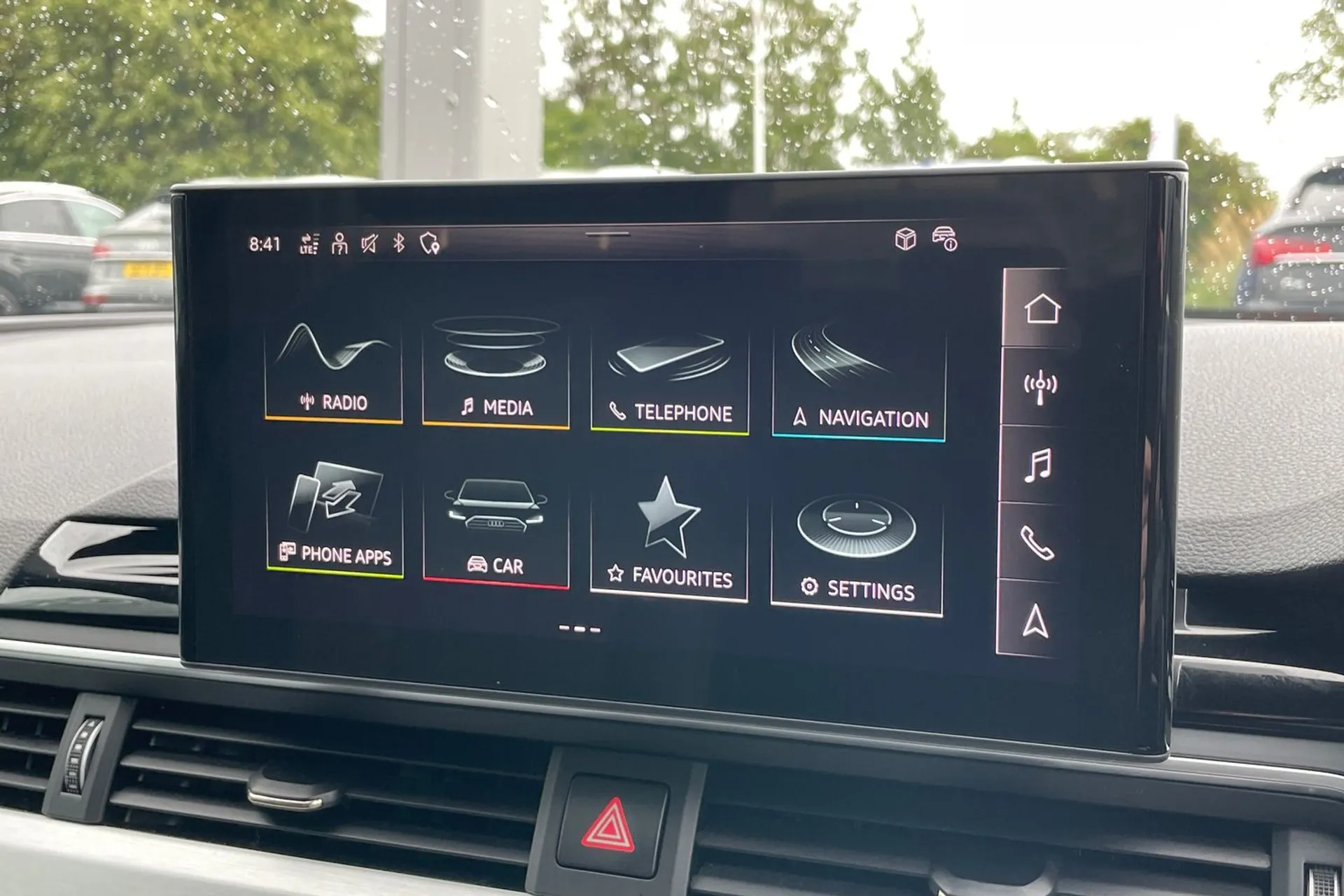 Audi A4 thumbnail image number 30