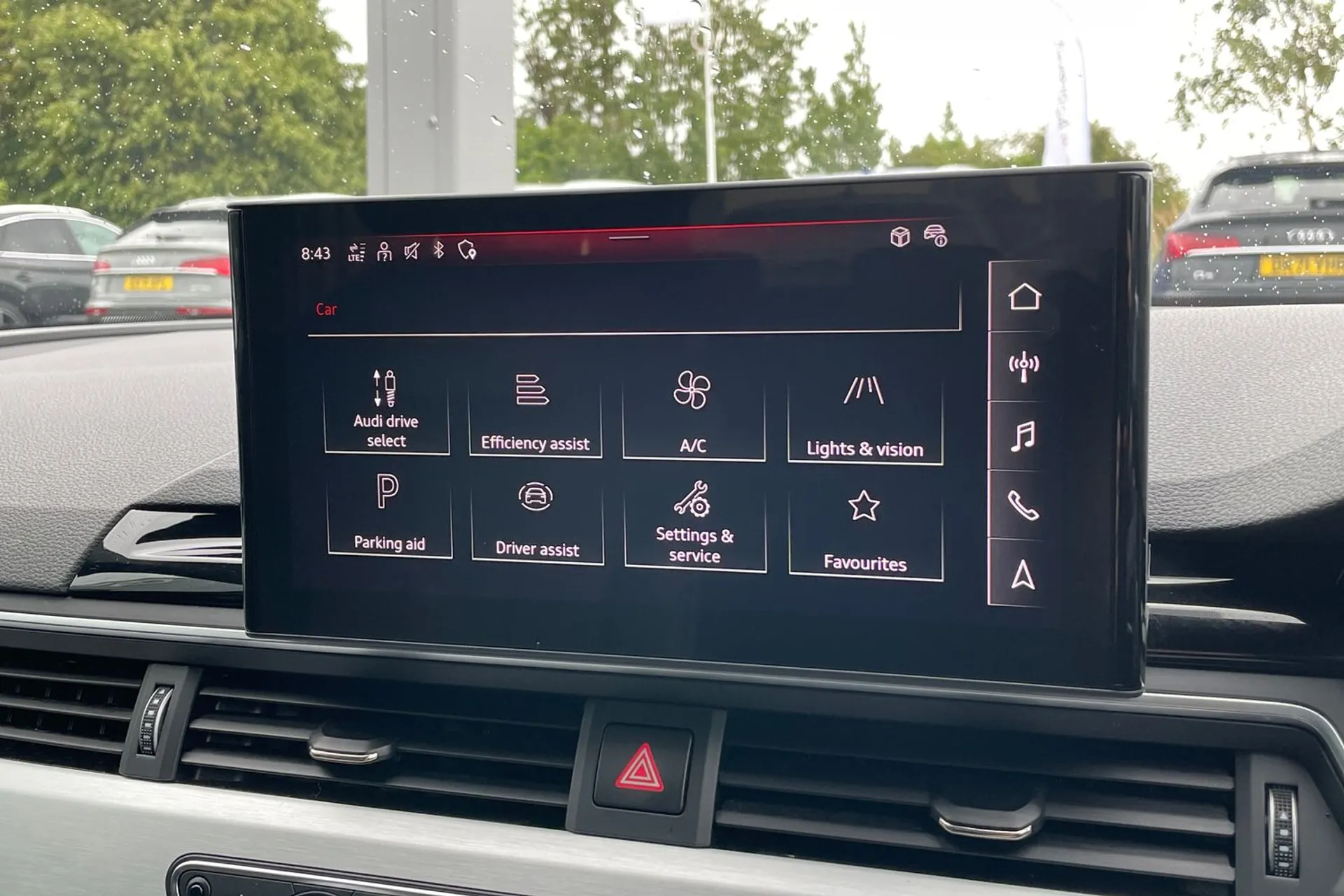 Audi A4 thumbnail image number 34